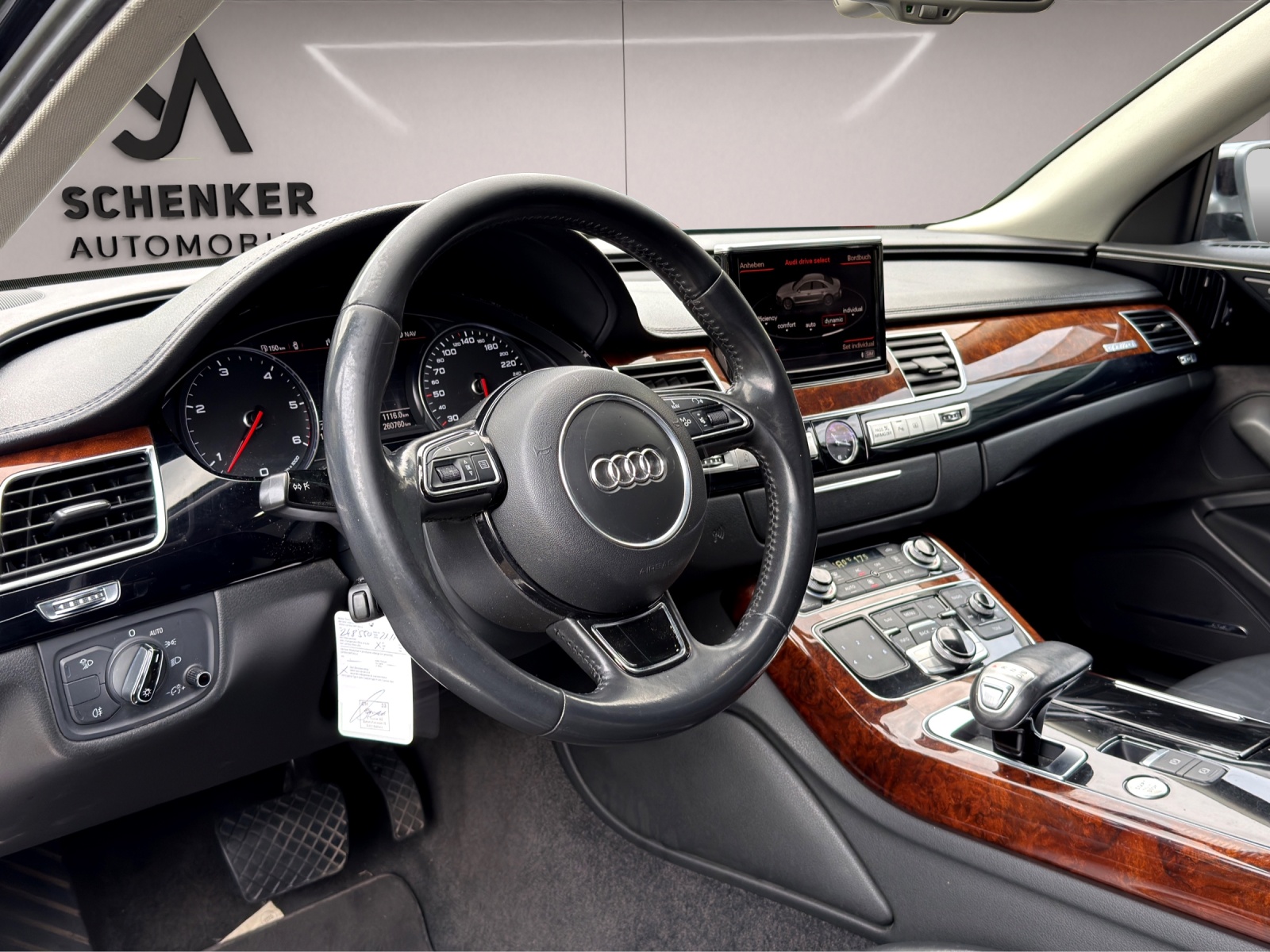 AUDI A8 3.0 TDI quattro tiptronic-image-10