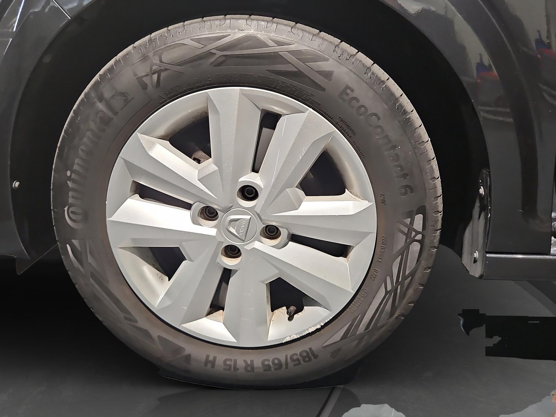 DACIA Sandero TCe 90 Comfort-image-22