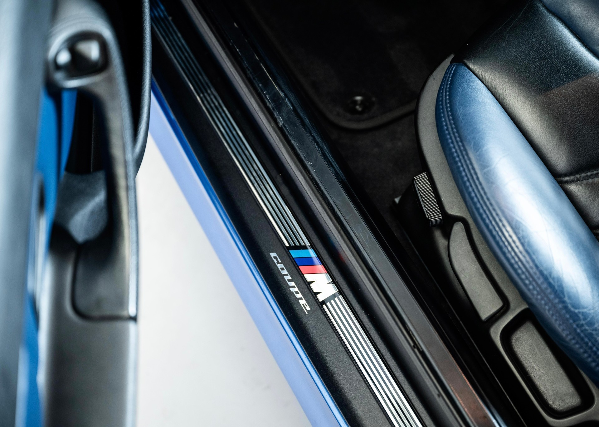 BMW M Coupé (2nd hand Swiss car, Fantastic condition, full service history, 100% original) - SOLD !-image-29