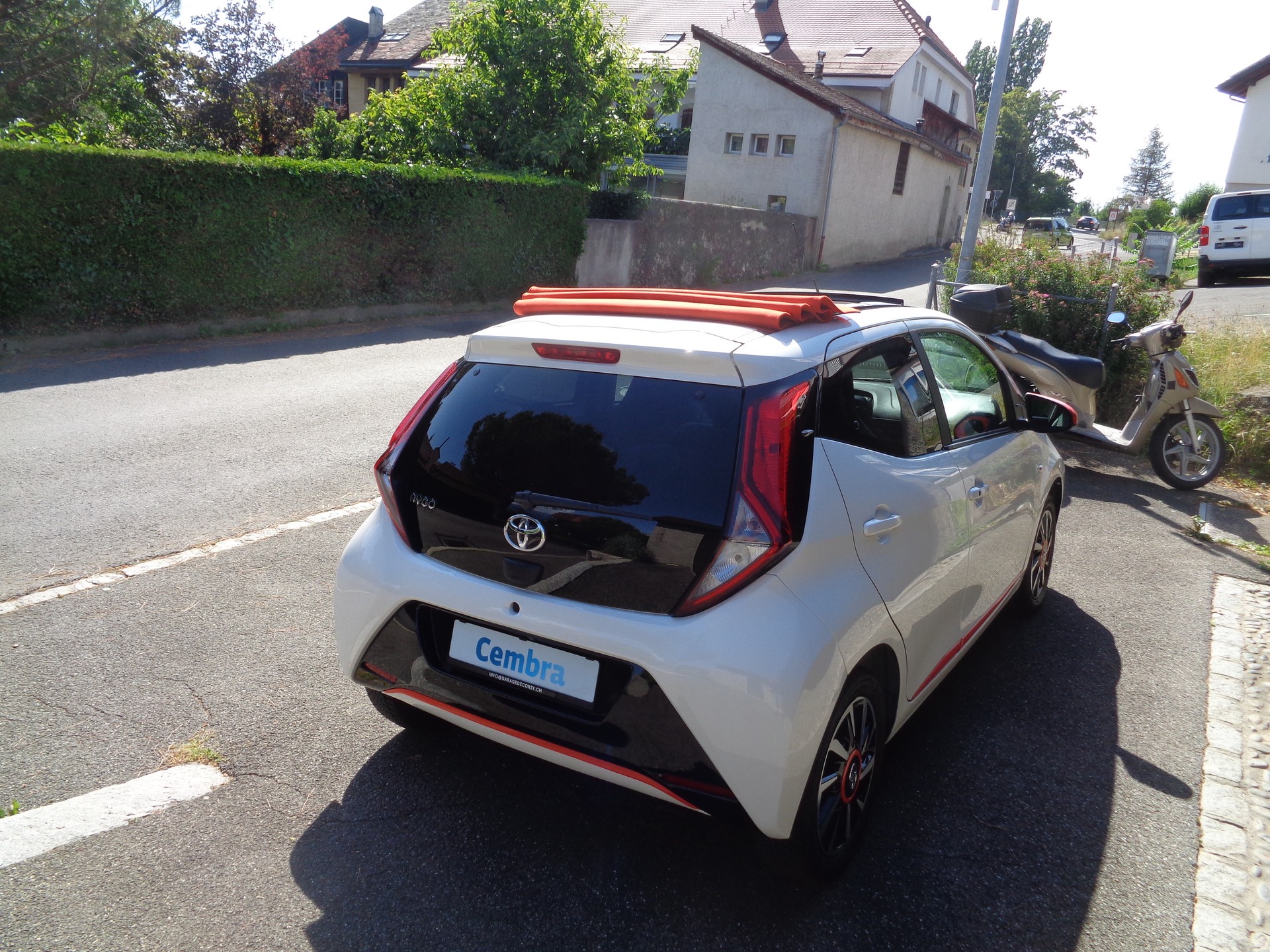 TOYOTA Aygo 1.0 VVT-i Limited White-image-4