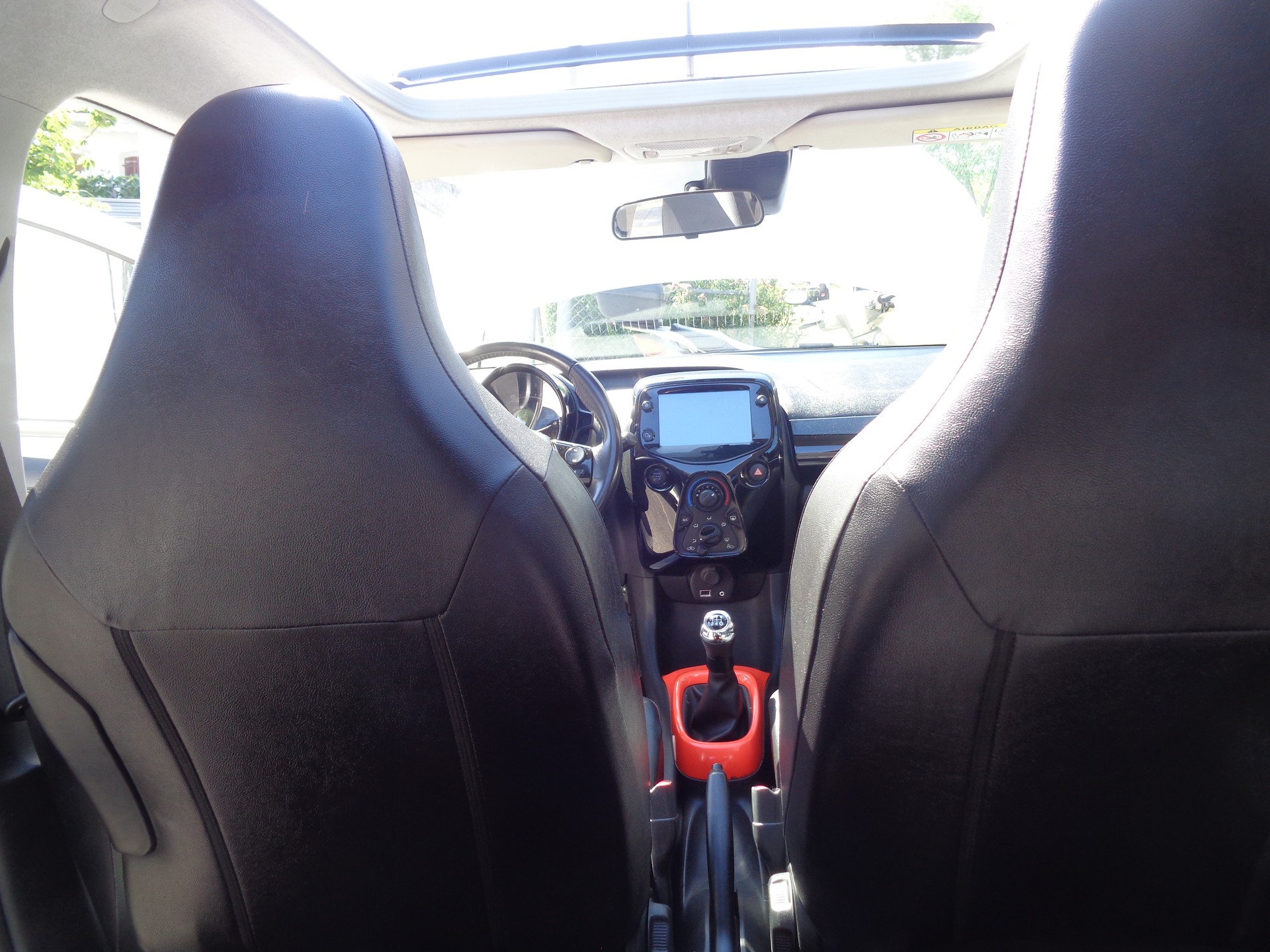 TOYOTA Aygo 1.0 VVT-i Limited White-image-10