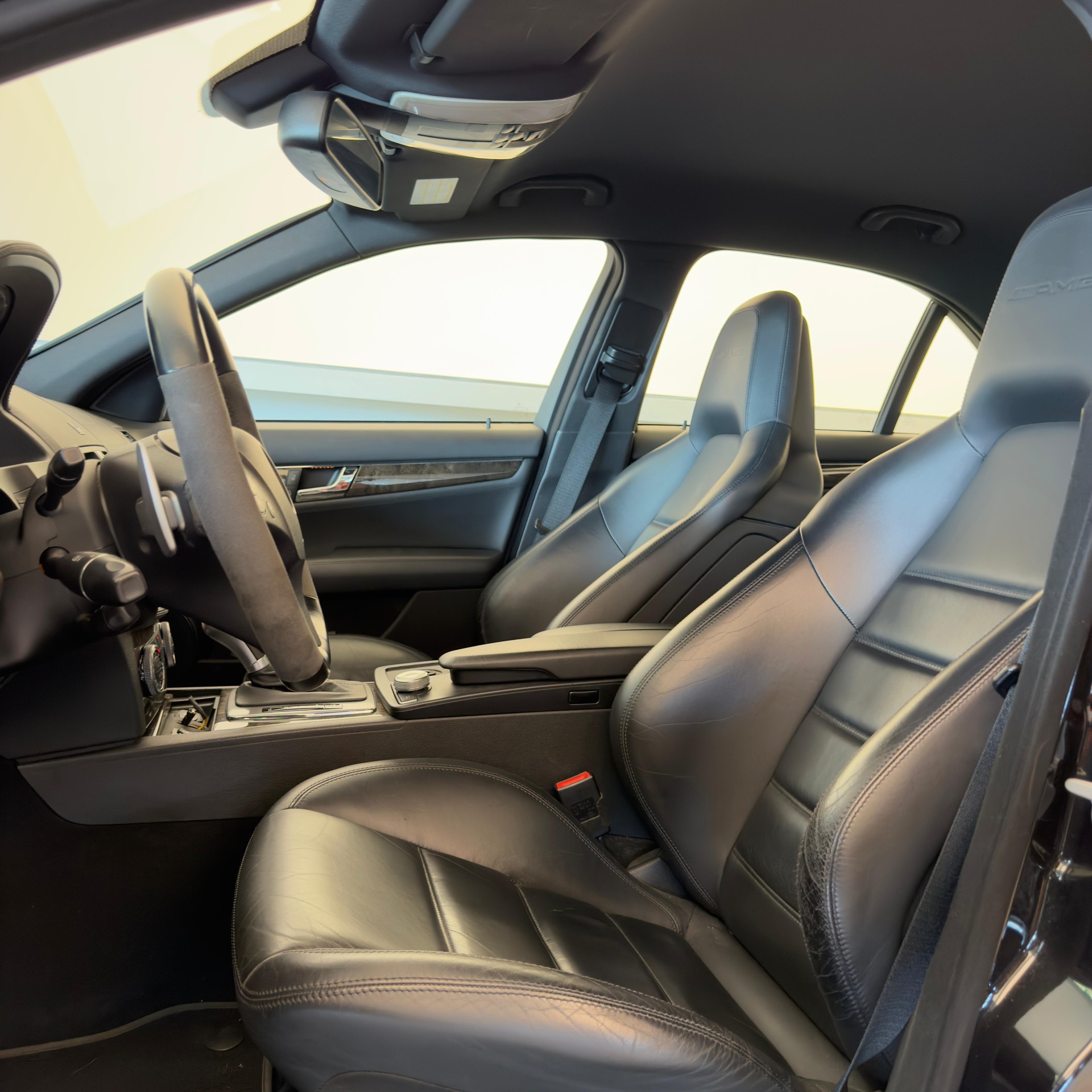 MERCEDES-BENZ C 63 AMG Avantgarde 7G-Tronic-image-4