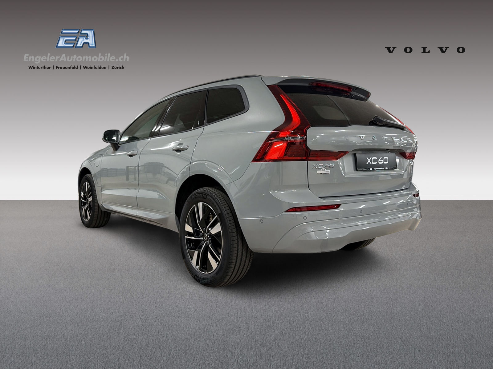 VOLVO XC60 T6 eAWD PluginHybrid Core Geartronic-image-5
