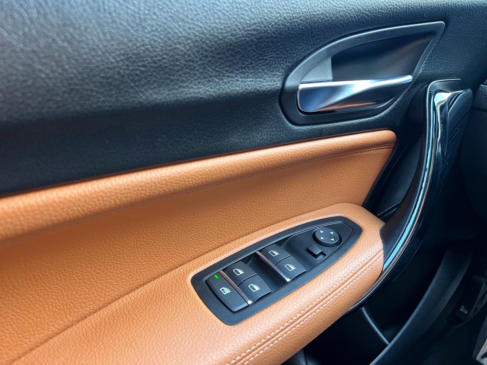 BMW M140i xDrive Steptronic-image-23