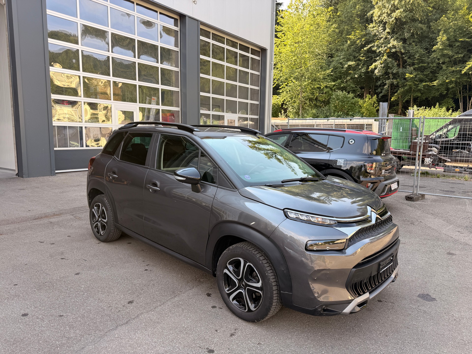 CITROEN C3 Aircross 1.2i PureTech Swiss Edition EAT6-showroom-element-2