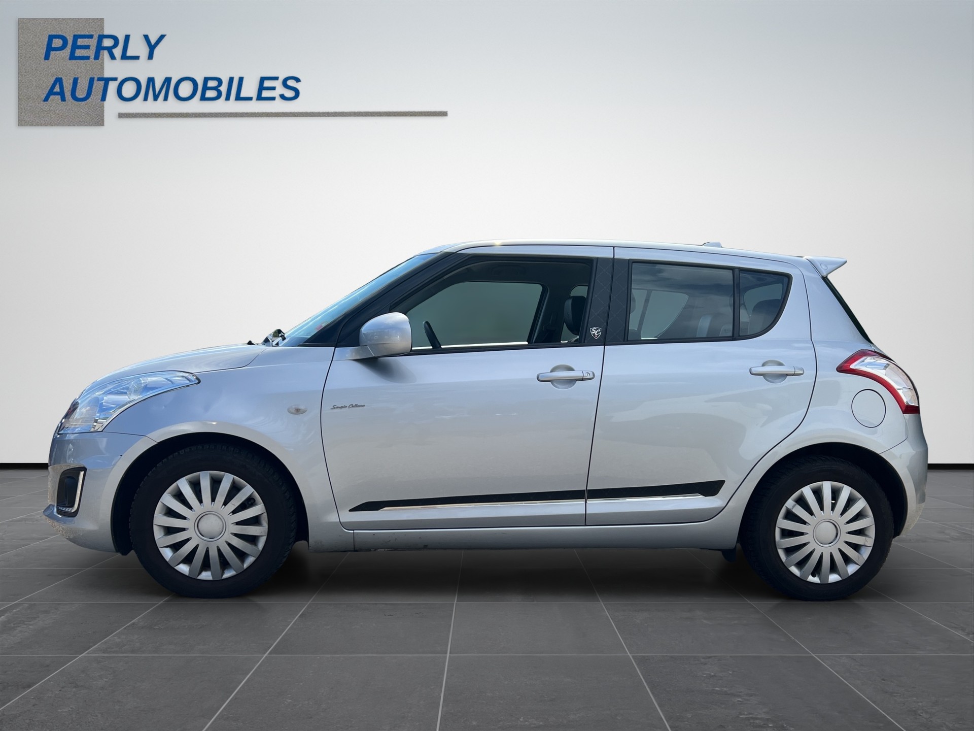 SUZUKI Swift 1.2 Sergio Cellano-showroom-element-2