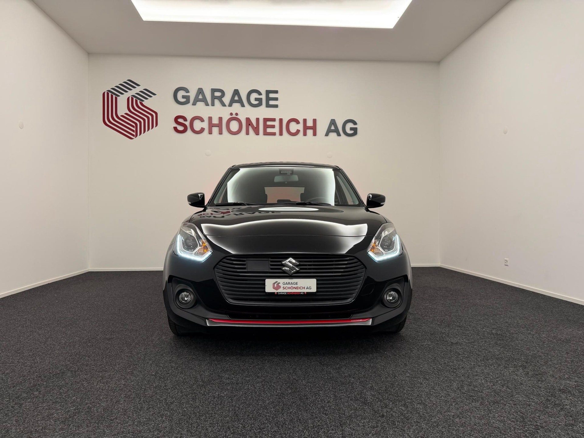 SUZUKI Swift 1.0 T Compact Top-showroom-element-1