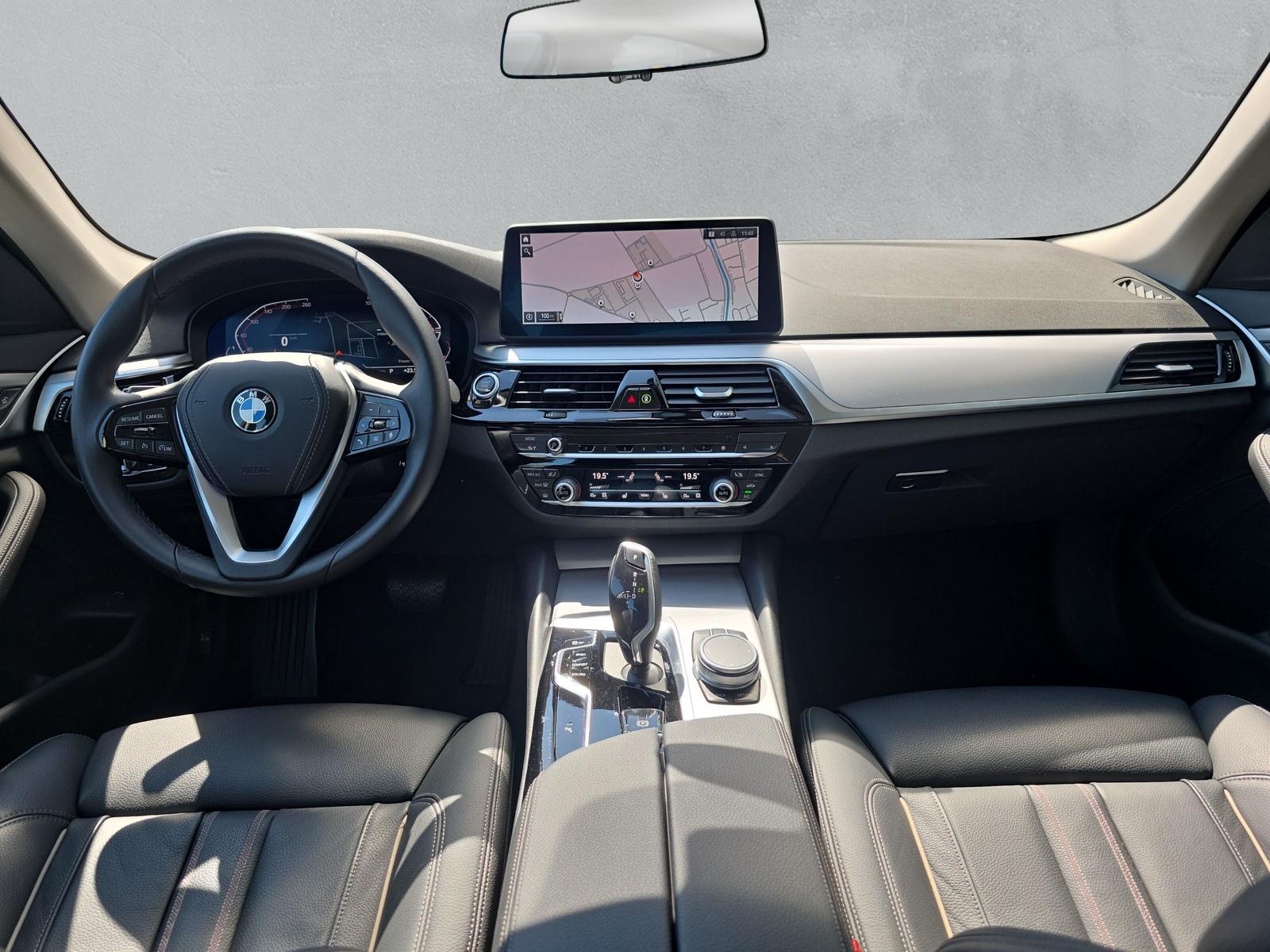 BMW 530i xDrive G30 (CH)-image-16