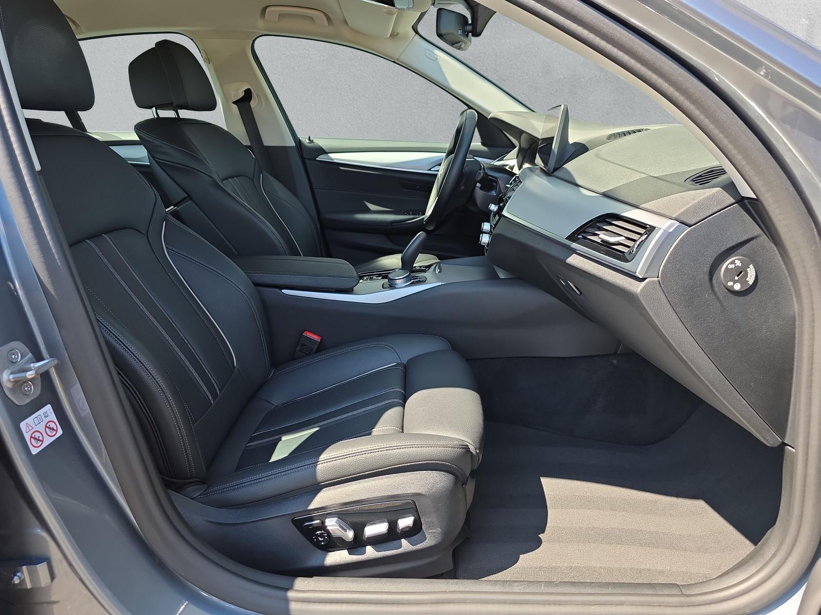 BMW 530i xDrive G30 (CH)-image-12