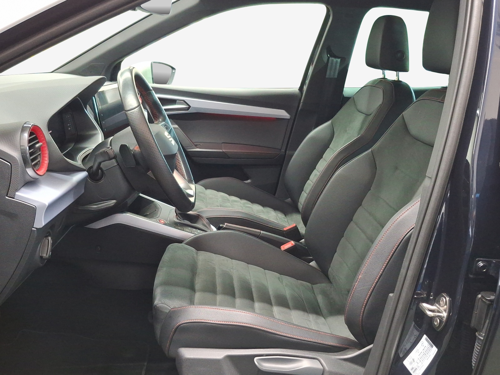 SEAT Arona 1.5 Eco TSI FR DSG-image-7