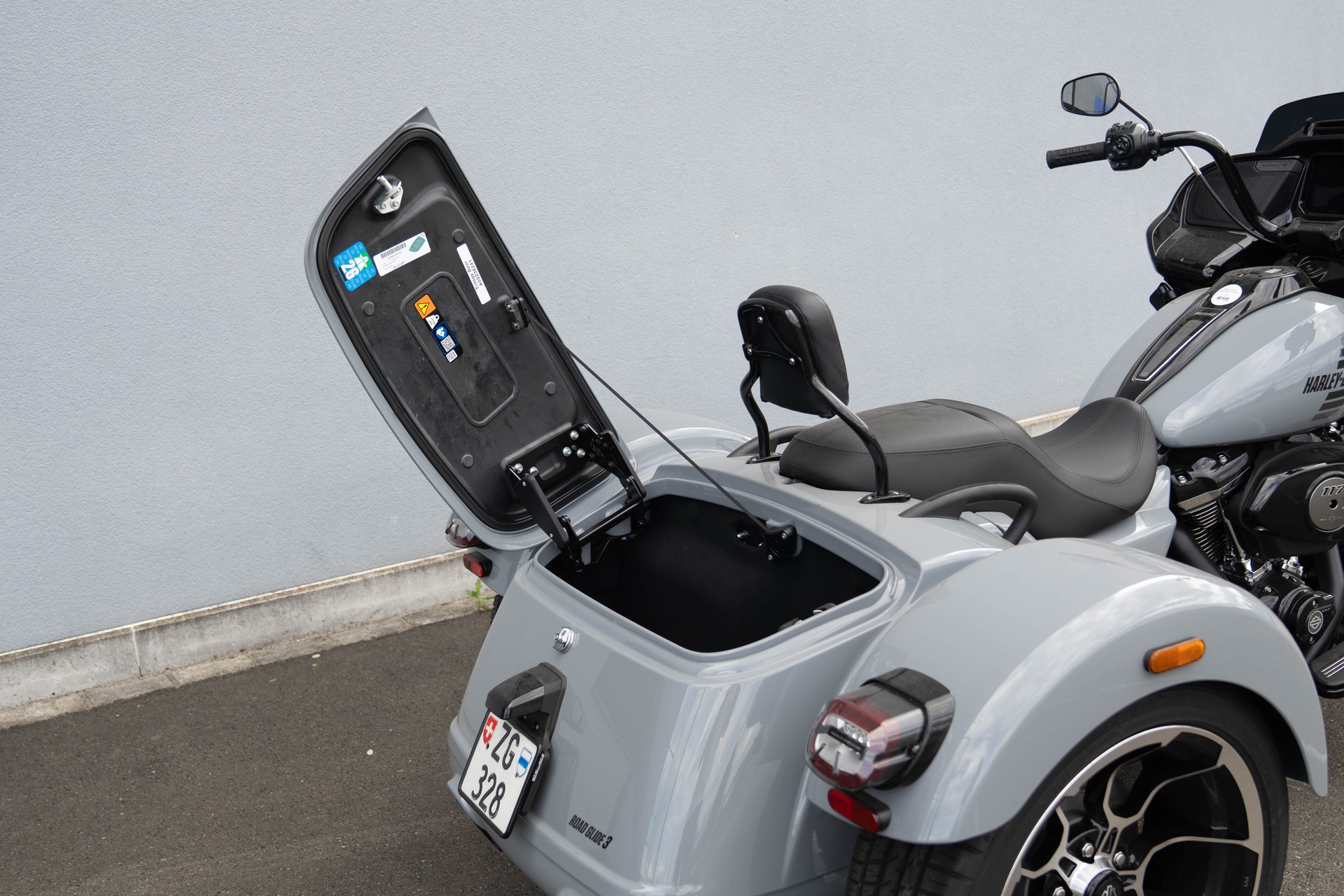 HARLEY-DAVIDSON FLTRT Road Glide 3 117 ci VVT-image-6