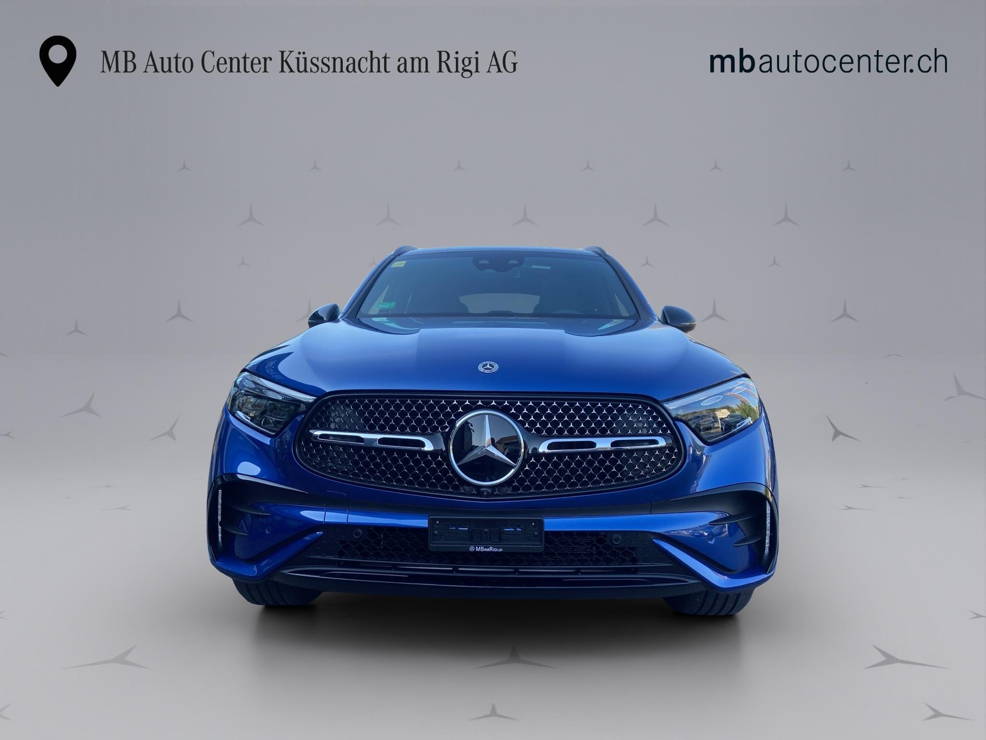 MERCEDES-BENZ GLC 300 e EQ Star AMG Line 4matic-showroom-element-1