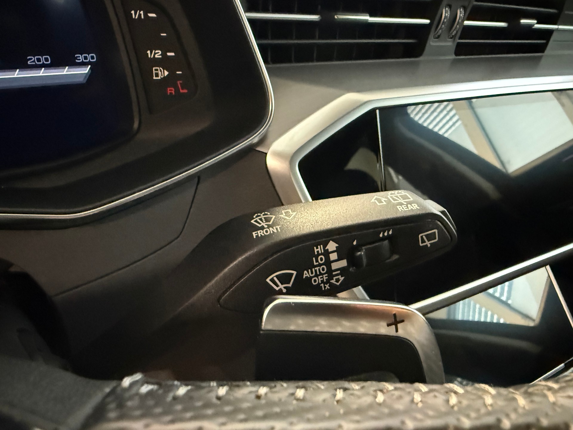 AUDI S6 Avant 3.0 TDI quattro tiptronic-image-8
