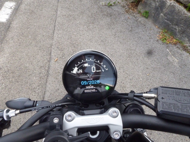 TRIUMPH Trident 660-image-4