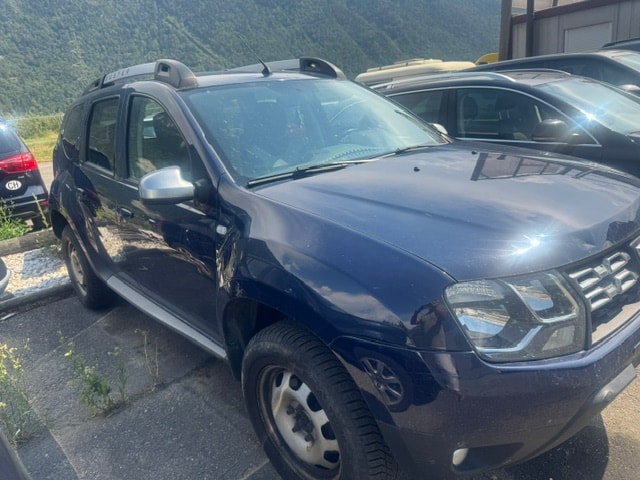 DACIA Duster 1.2 T Essential 4x4