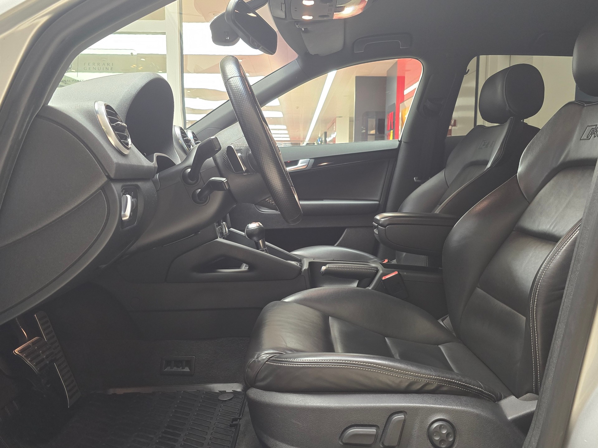 AUDI RS3 Sportback 2.5 TFSI quattro S-tronic ABT-image-8