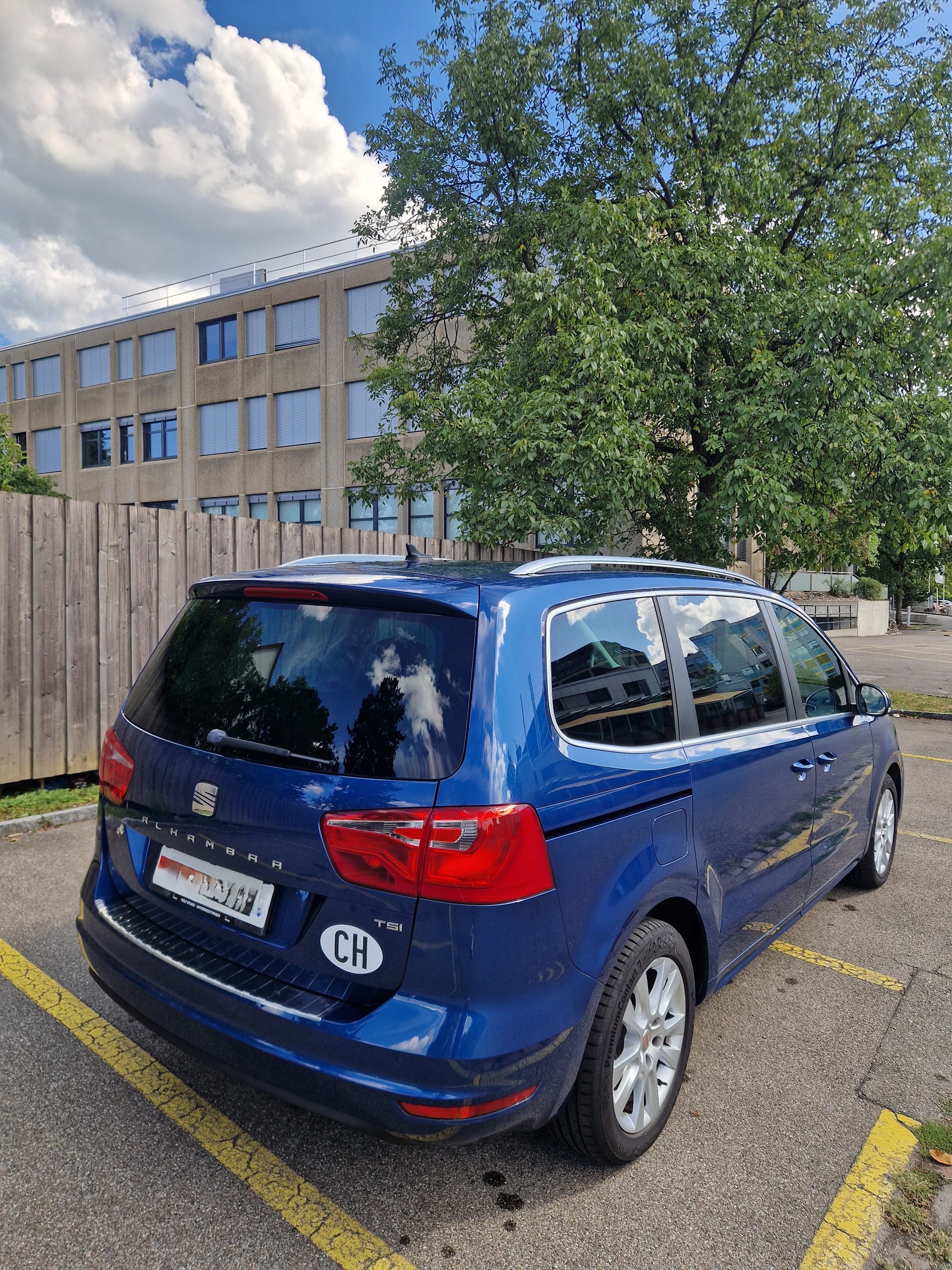 SEAT 2.0 TSI Style iTech DSG-image-5