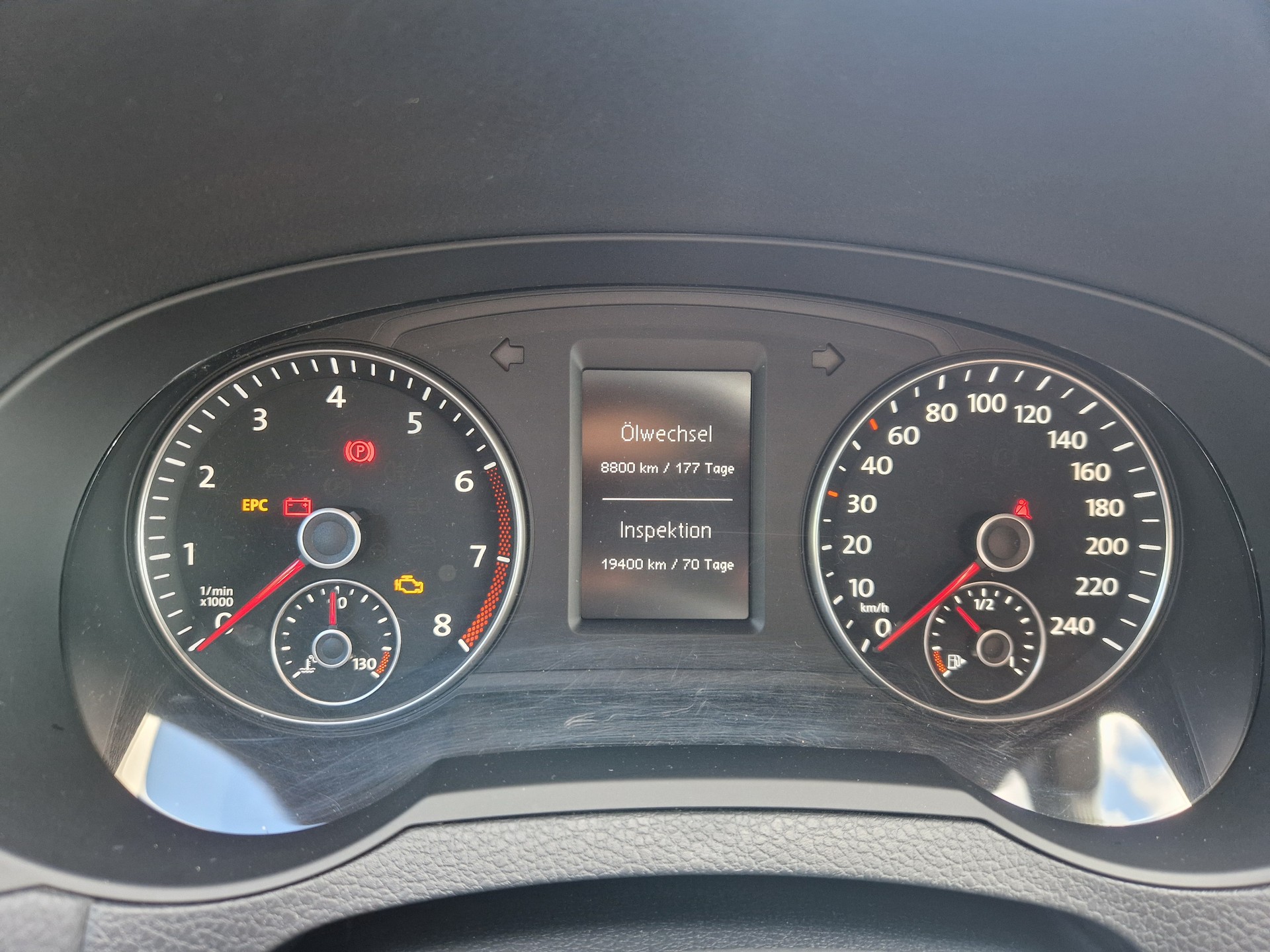 SEAT 2.0 TSI Style iTech DSG-image-18