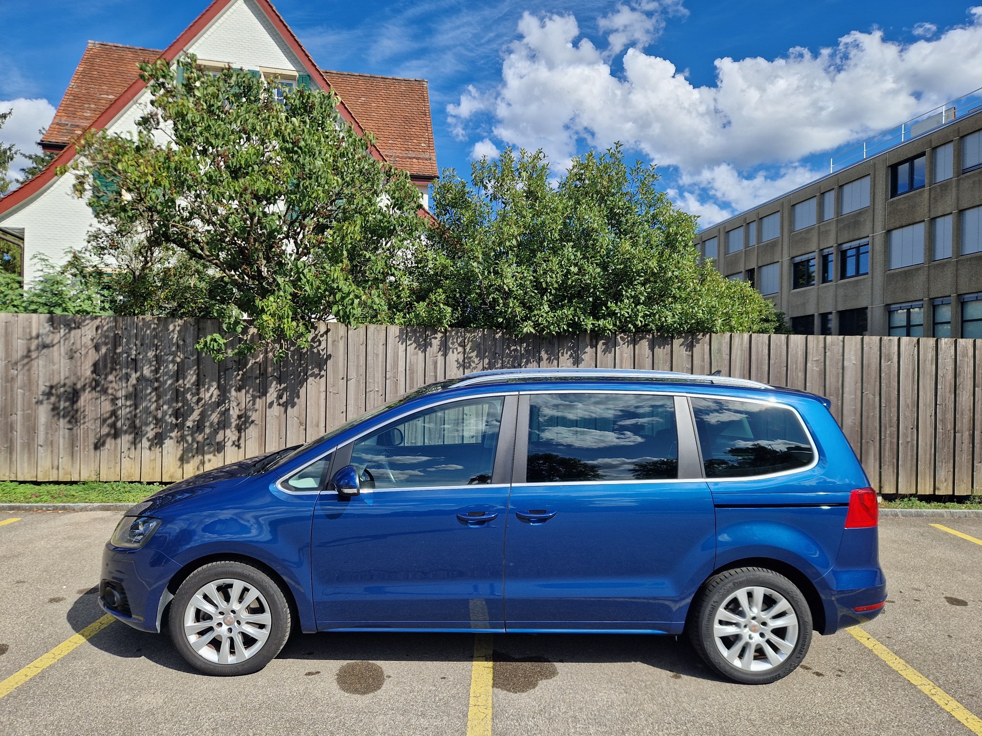 SEAT 2.0 TSI Style iTech DSG-image-1