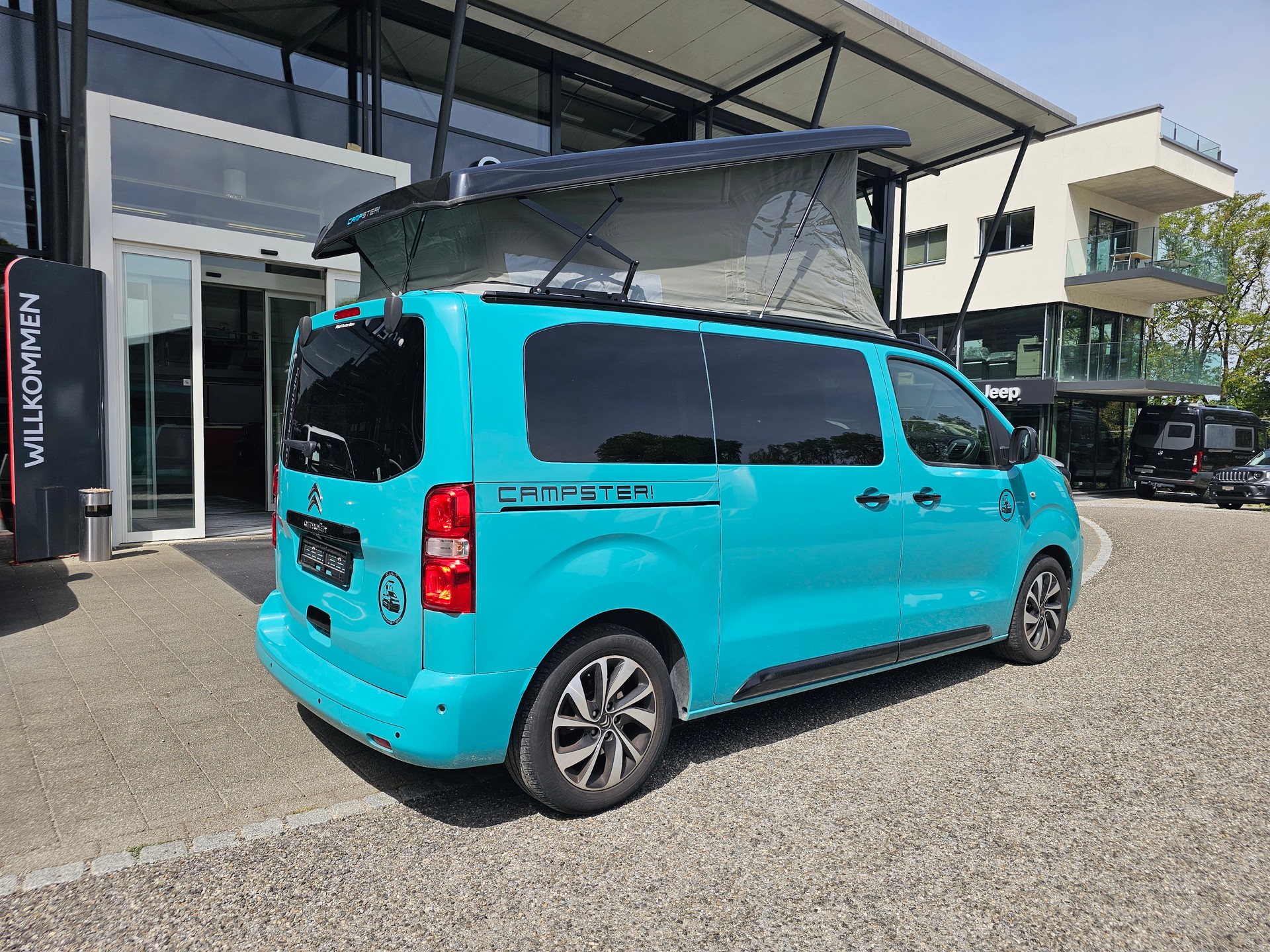 PÖSSL Campster 2.0 Blue HDI 180 EAT8-image-2