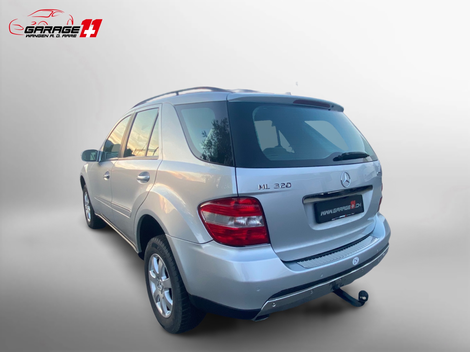 MERCEDES-BENZ ML 320 CDI 4Matic 7G-Tronic-showroom-element-3
