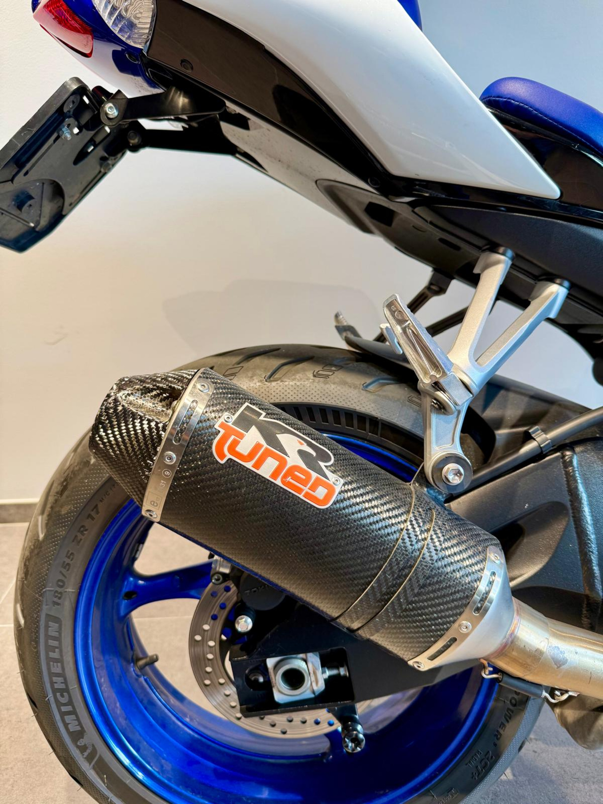 SUZUKI GSX-R 600-image-3