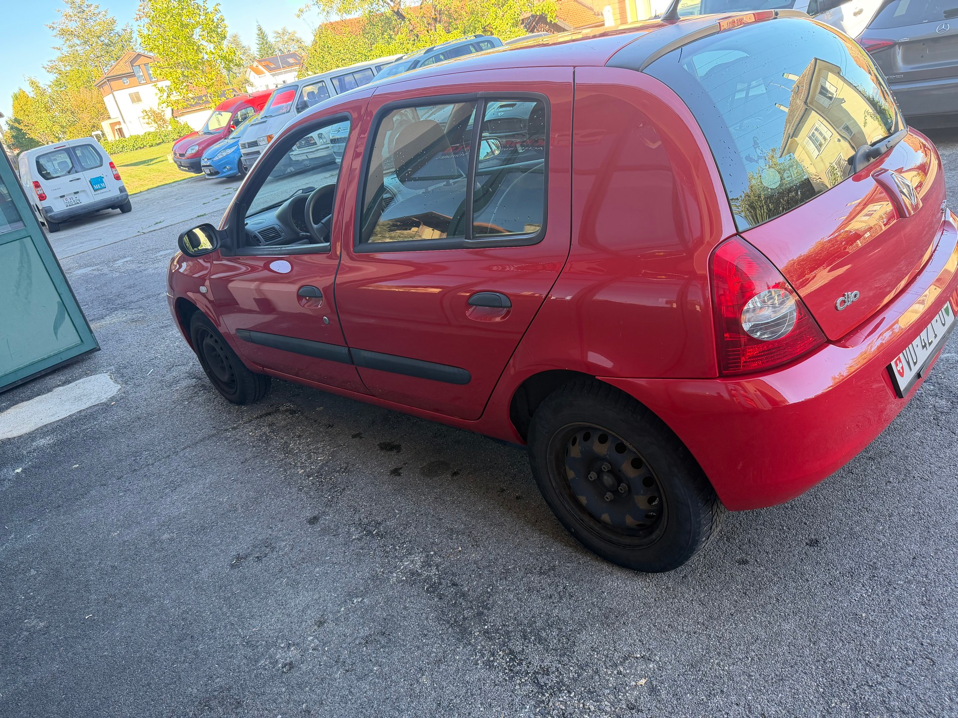 RENAULT Clio 1.2 16V Storia-showroom-element-1