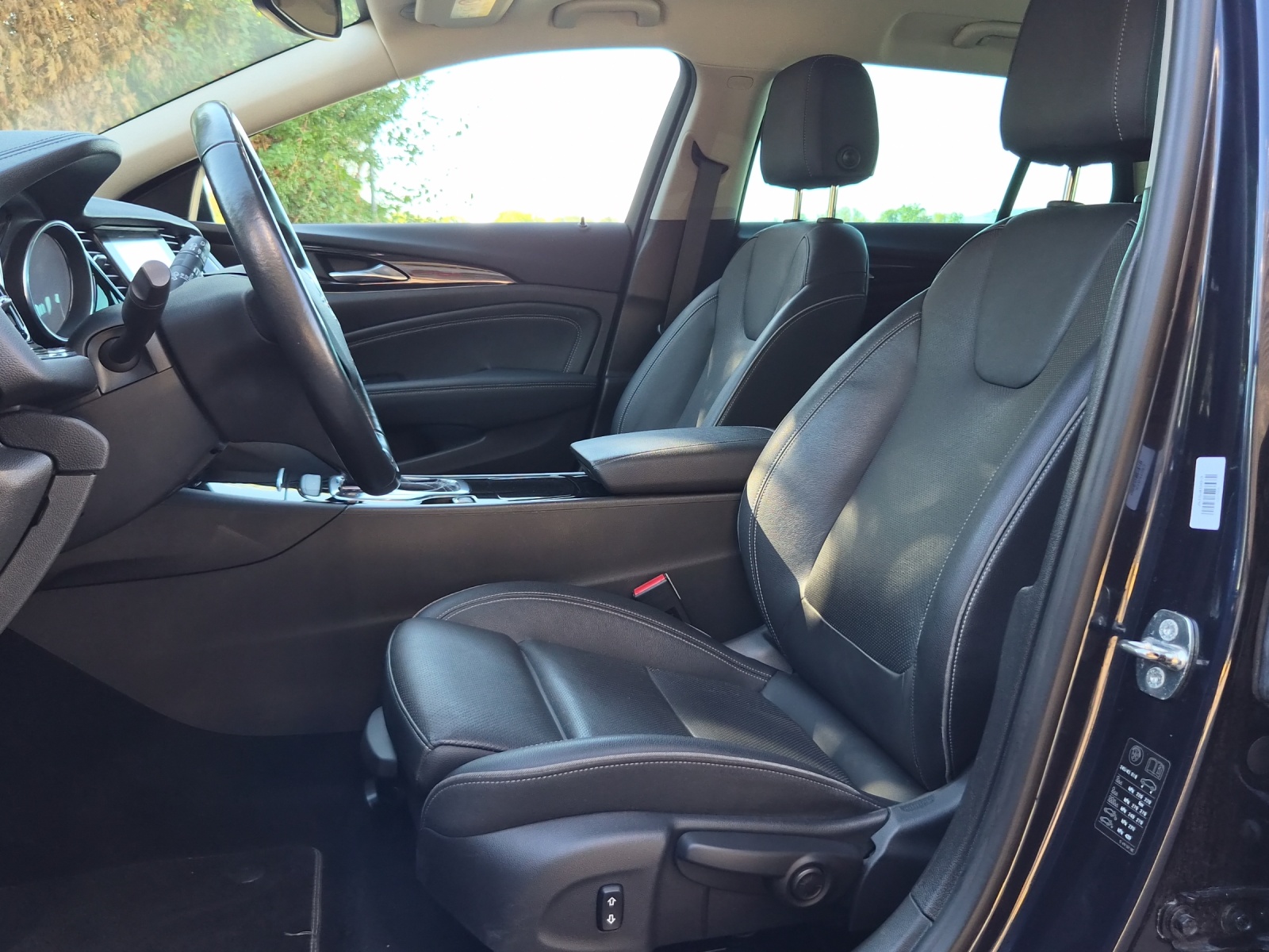 OPEL Insignia Sports Tourer 1.5 T Excellence-image-6