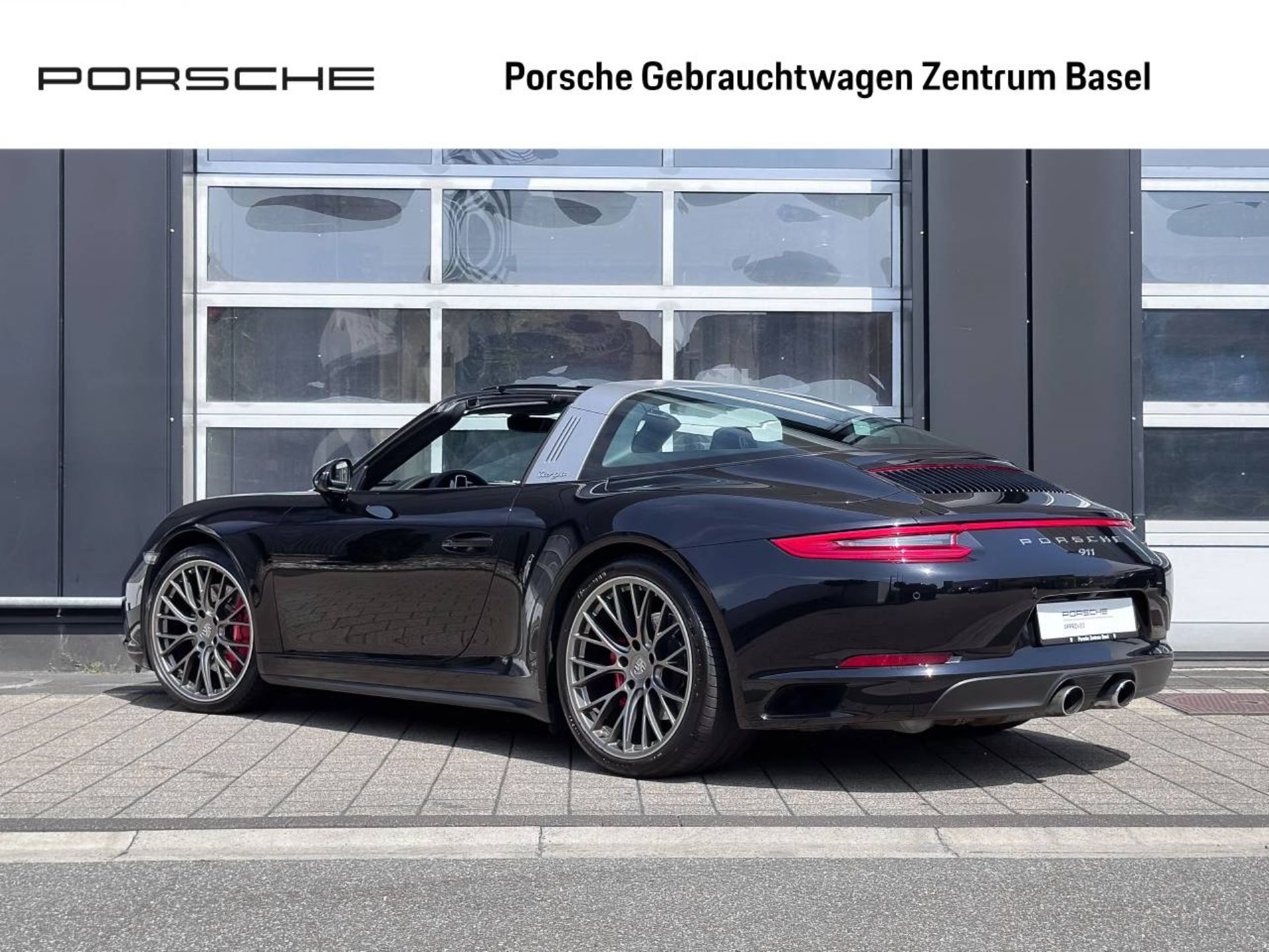 PORSCHE 911 Targa 4S-showroom-element-2