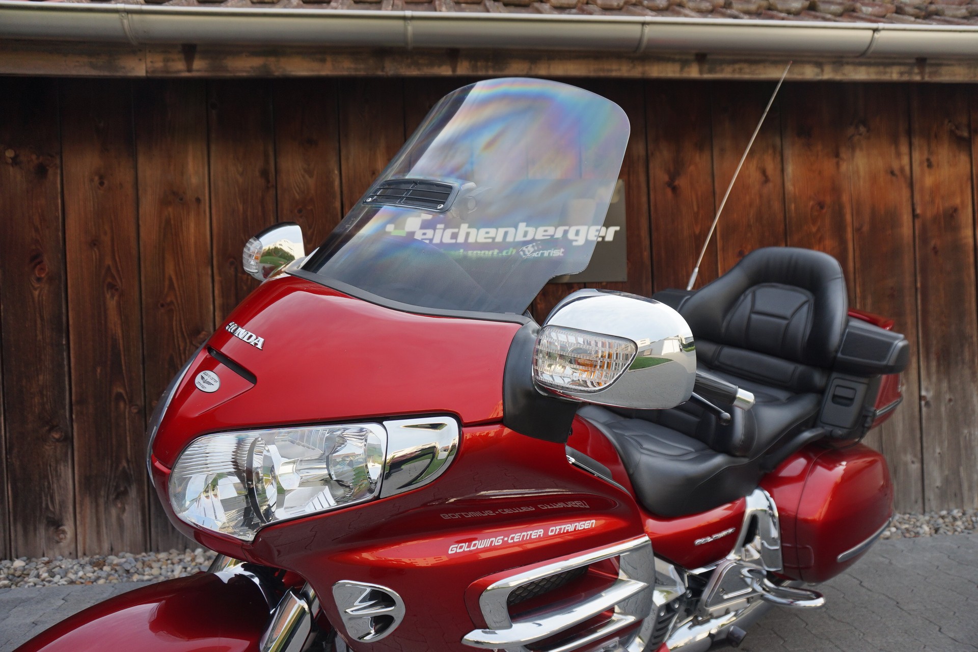 HONDA GL 1800 Goldwing-image-4