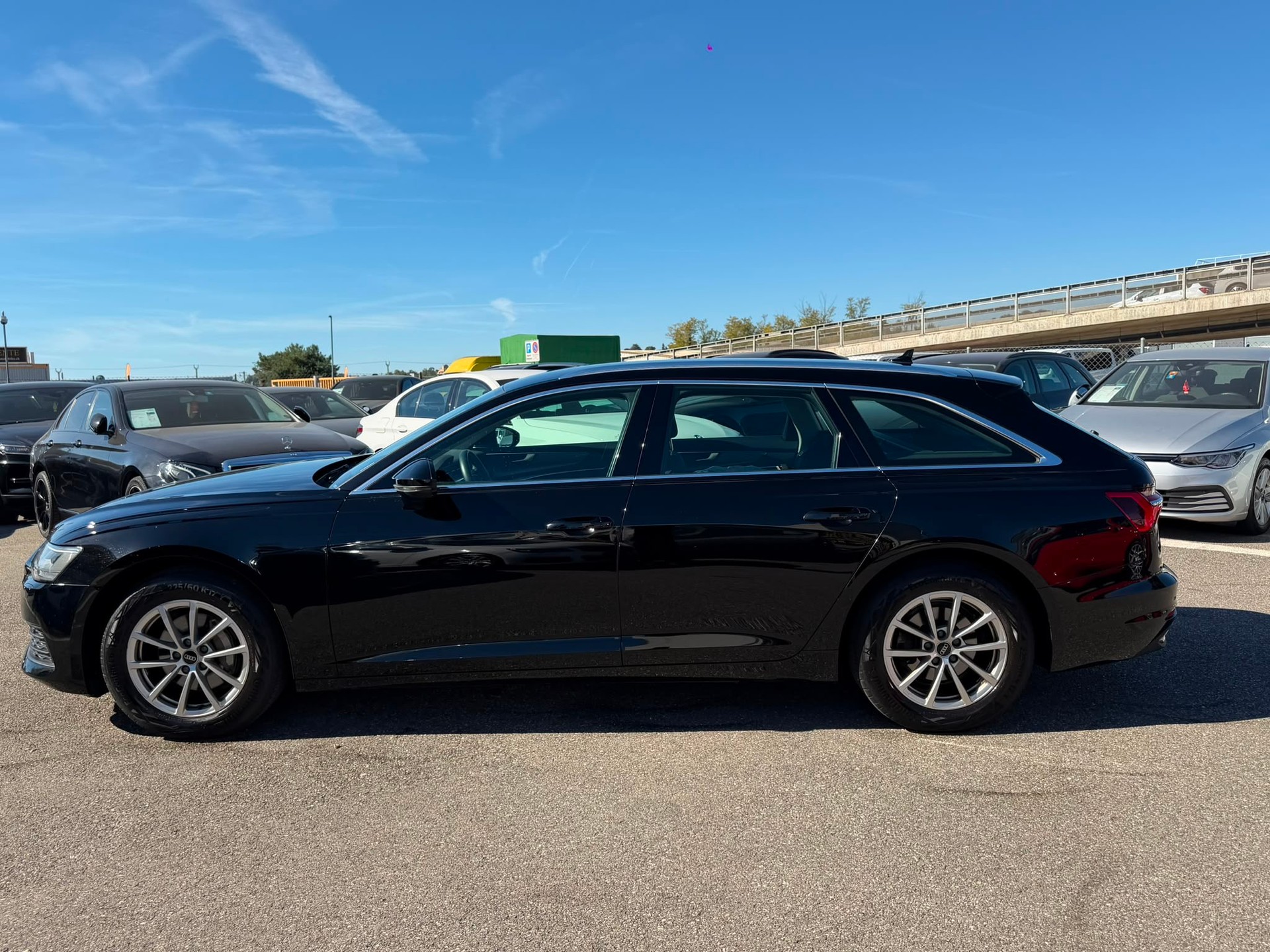 AUDI A6 Avant 40 TDI Attraction quattro S-tronic GARANTIE 2 ANS expertiser du jours-showroom-element-2