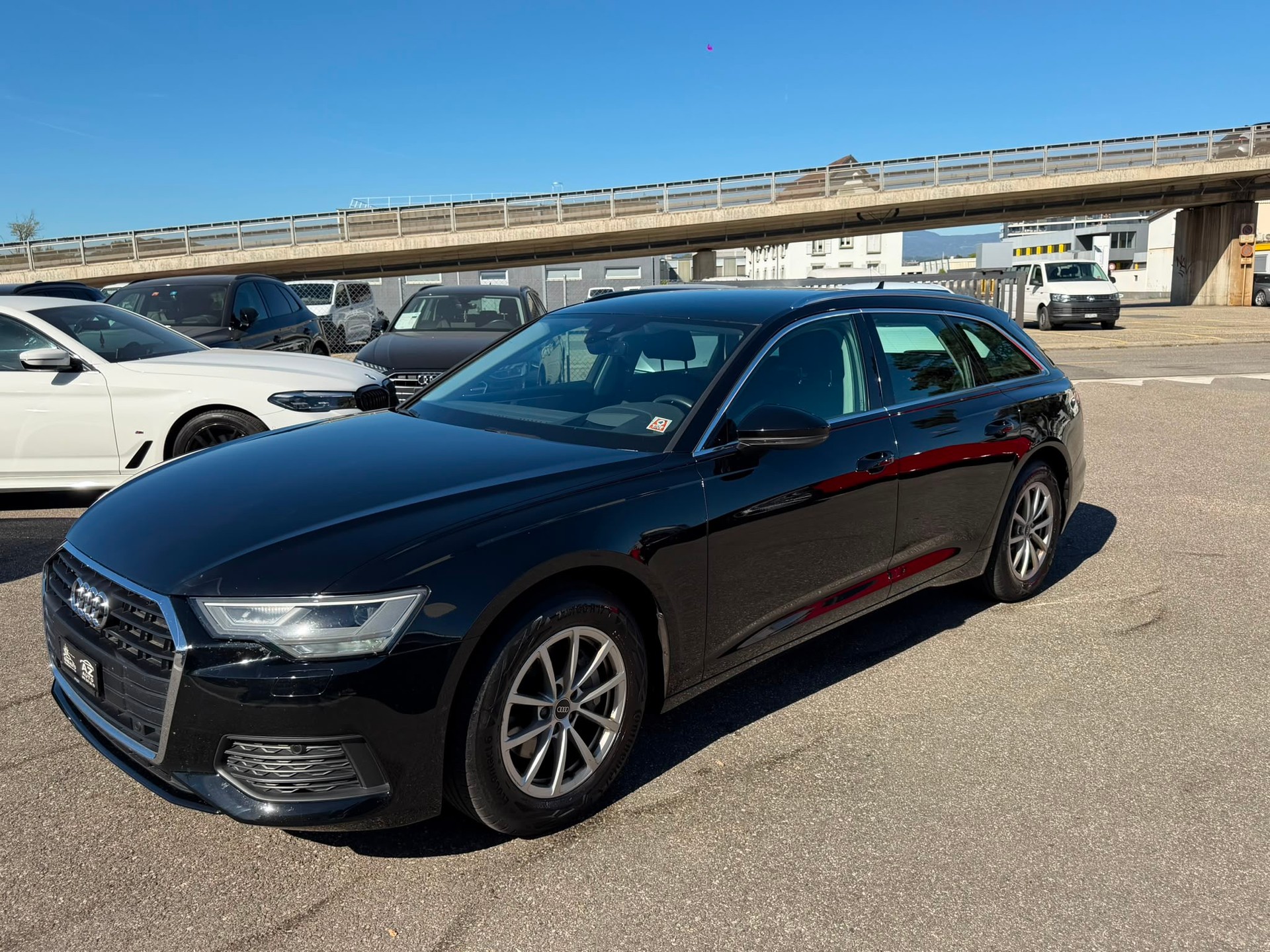AUDI A6 Avant 40 TDI Attraction quattro S-tronic GARANTIE 2 ANS expertiser du jours-showroom-element-1