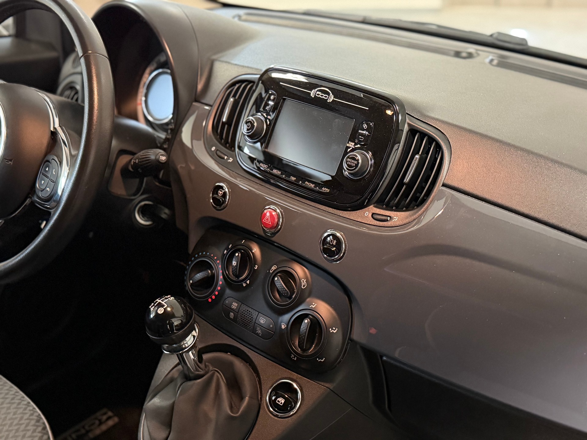 FIAT 500 1.2 Lounge-image-17