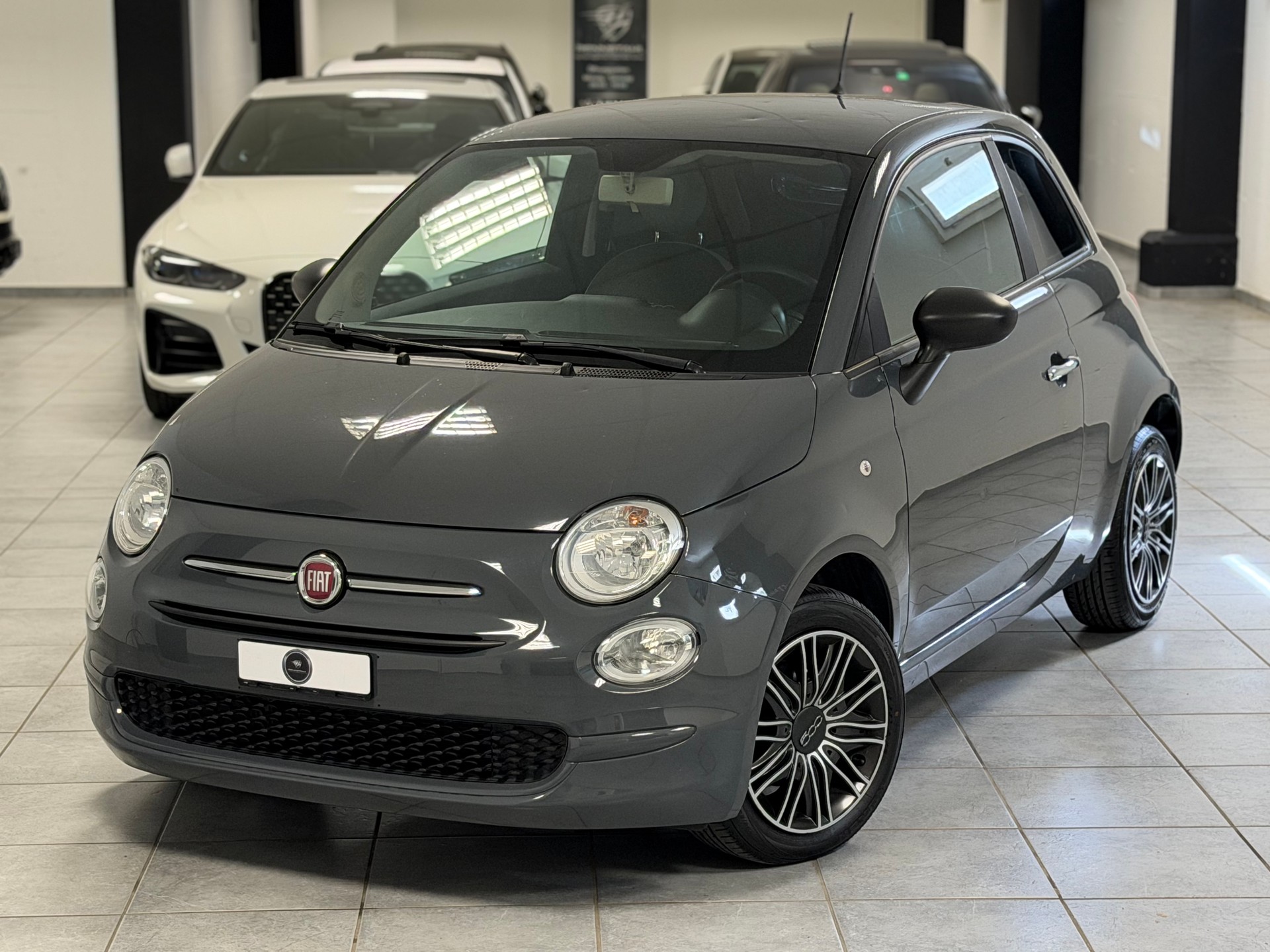 FIAT 500 1.2 Lounge-showroom-element-1