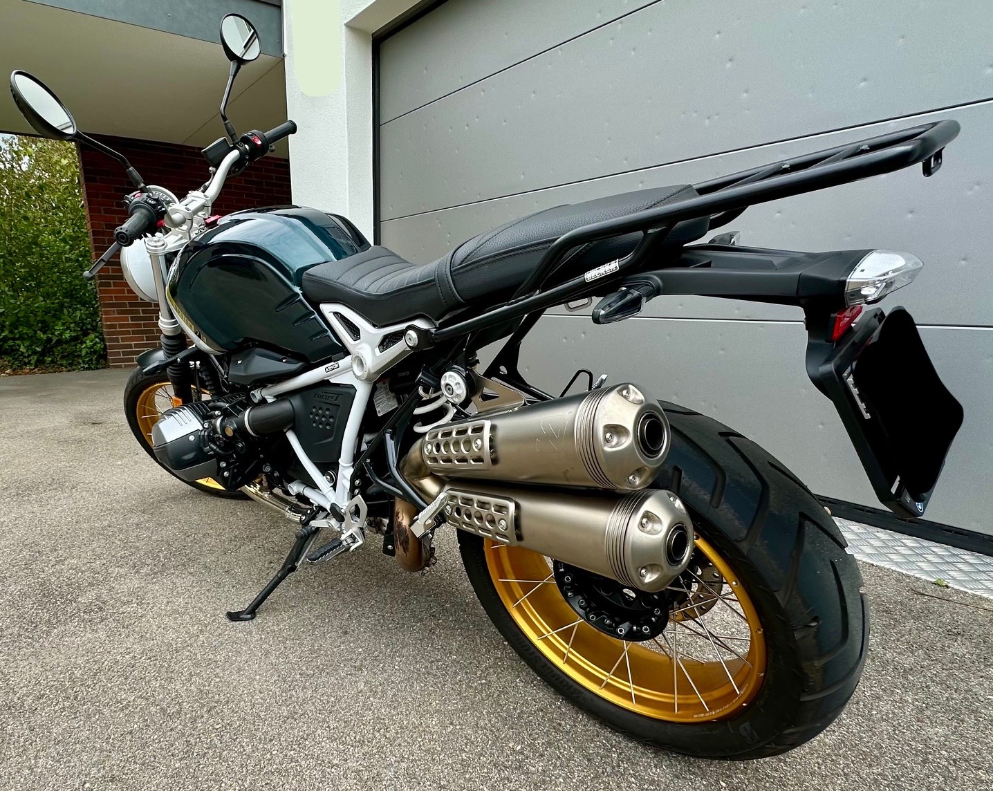 BMW R nineT Scrambler-image-5