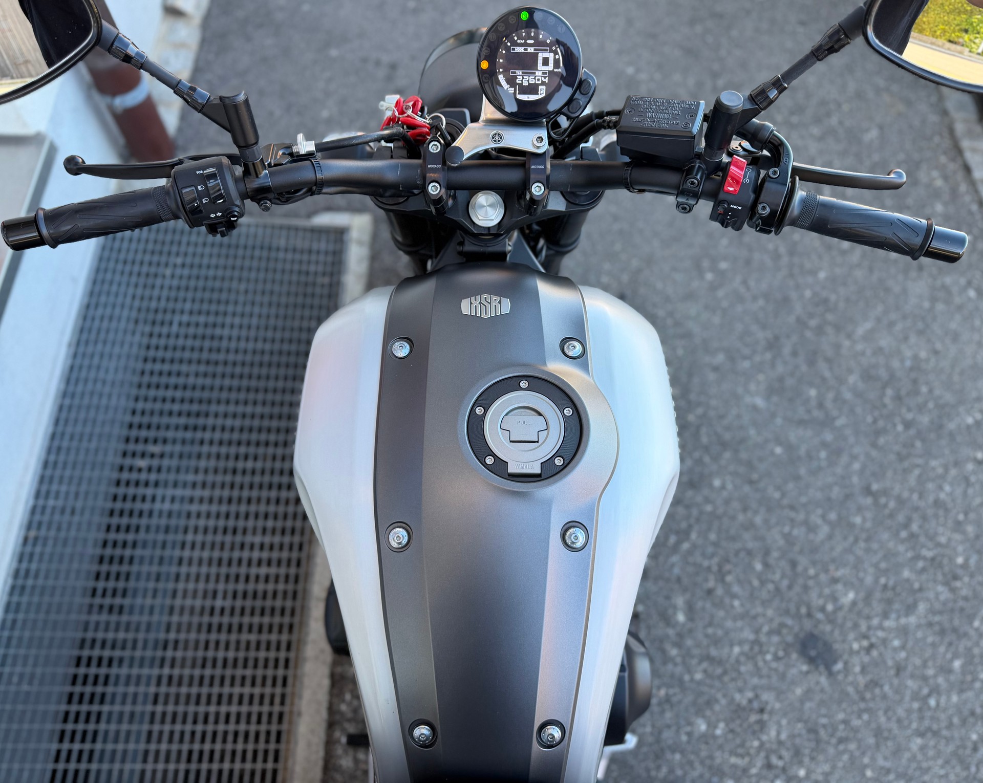YAMAHA XSR 900 *** KINEO FELGEN ***-image-9