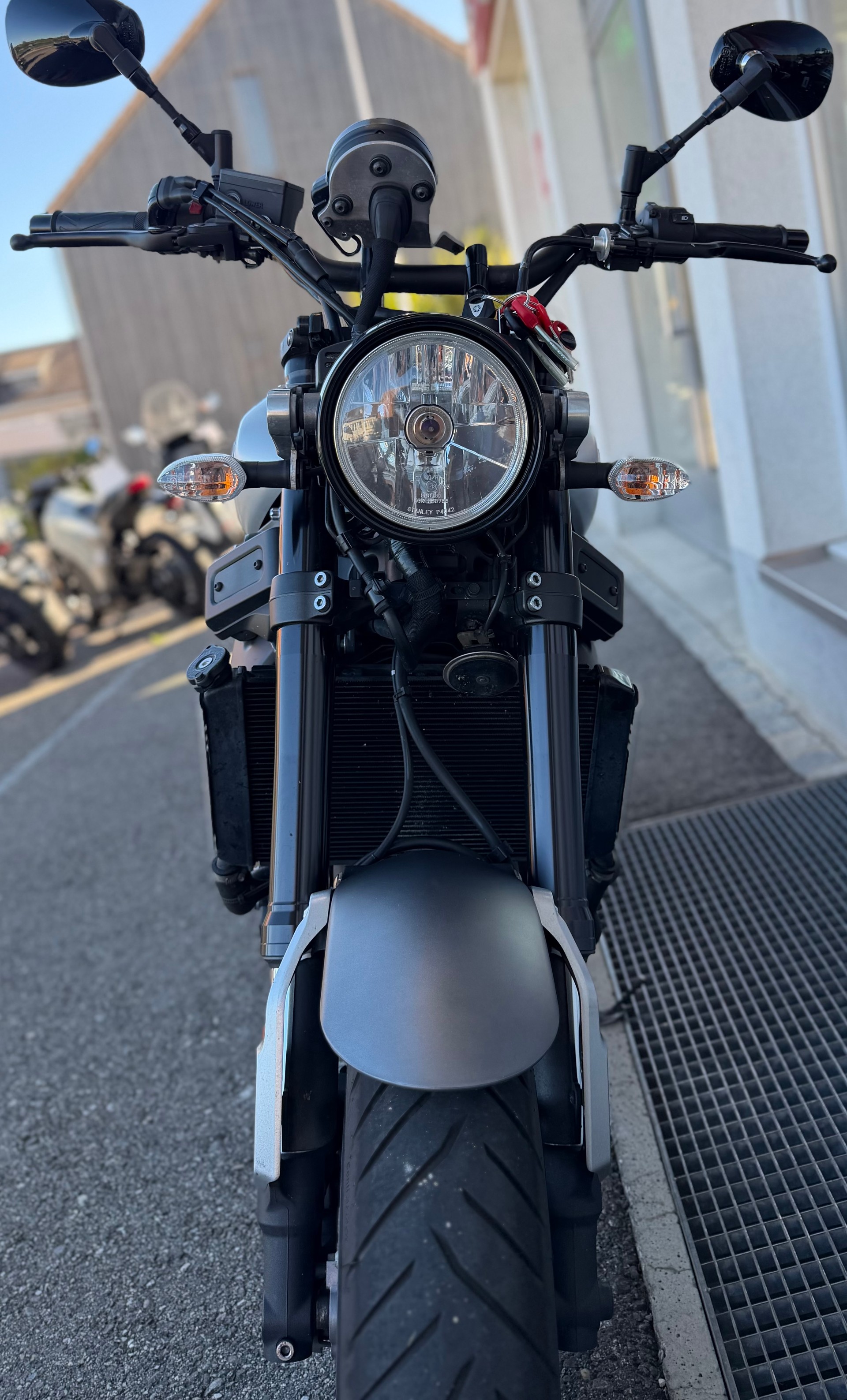 YAMAHA XSR 900 *** KINEO FELGEN ***-image-1
