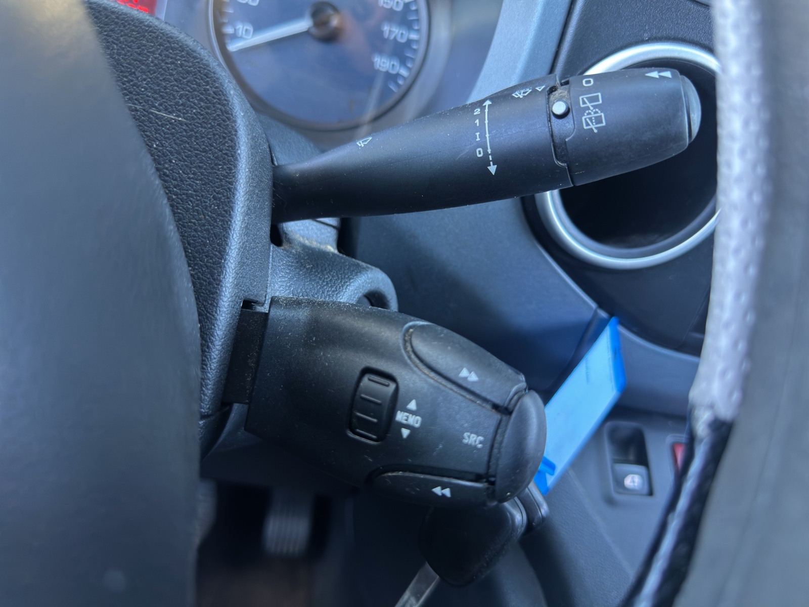 PEUGEOT Partner 1.6 e-HDI Family-image-11