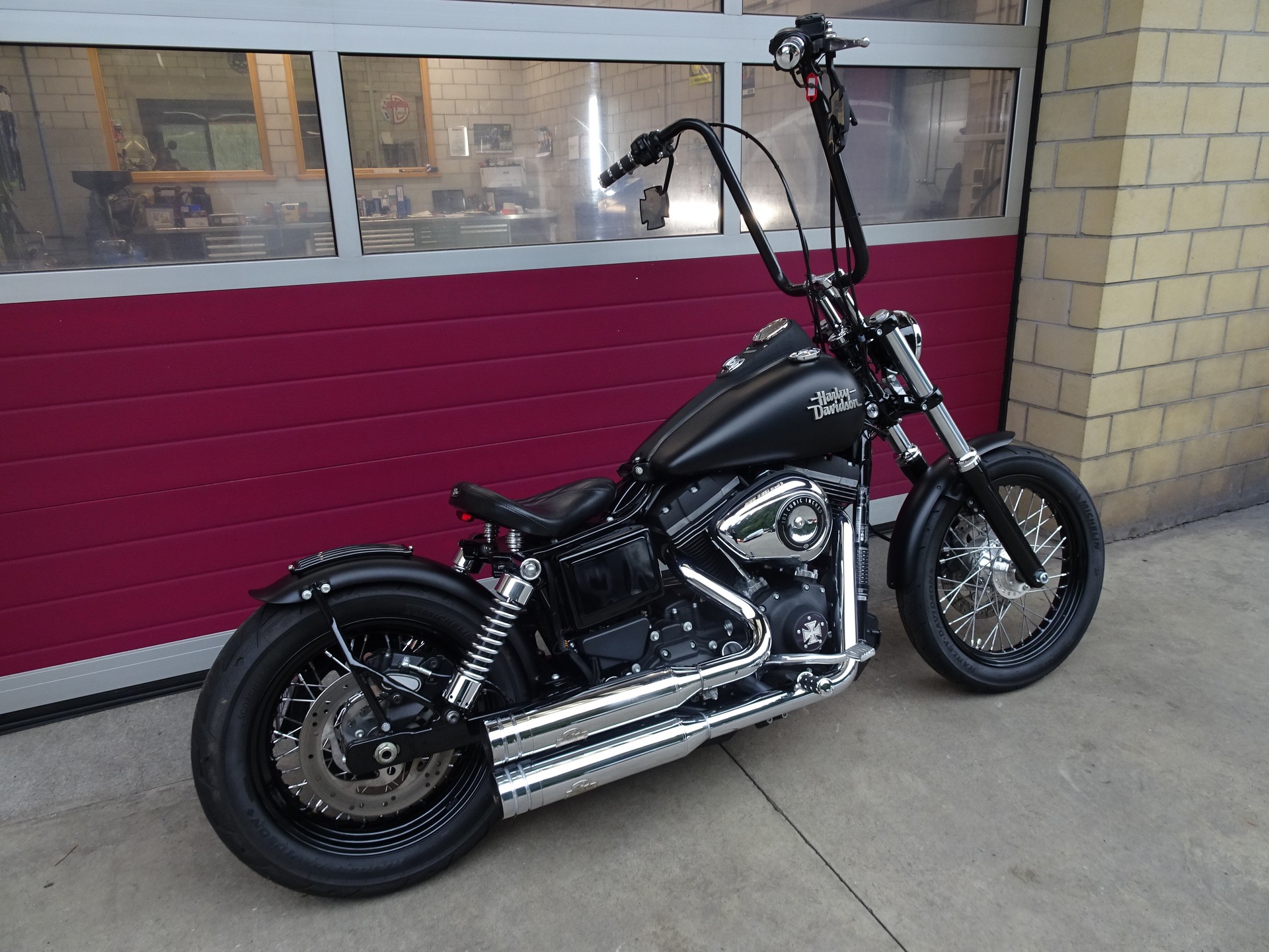 HARLEY-DAVIDSON FXDB Dyna Street Bob 103 ABS-image-3