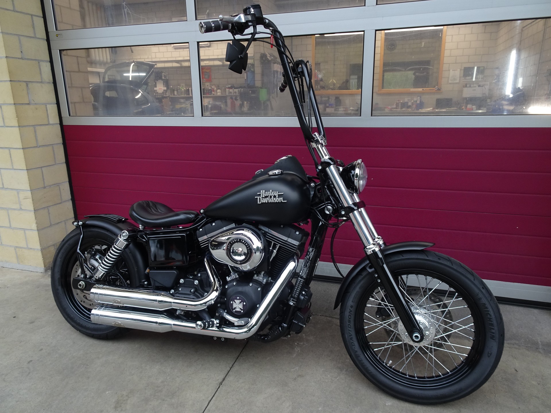 HARLEY-DAVIDSON FXDB Dyna Street Bob 103 ABS-image-2