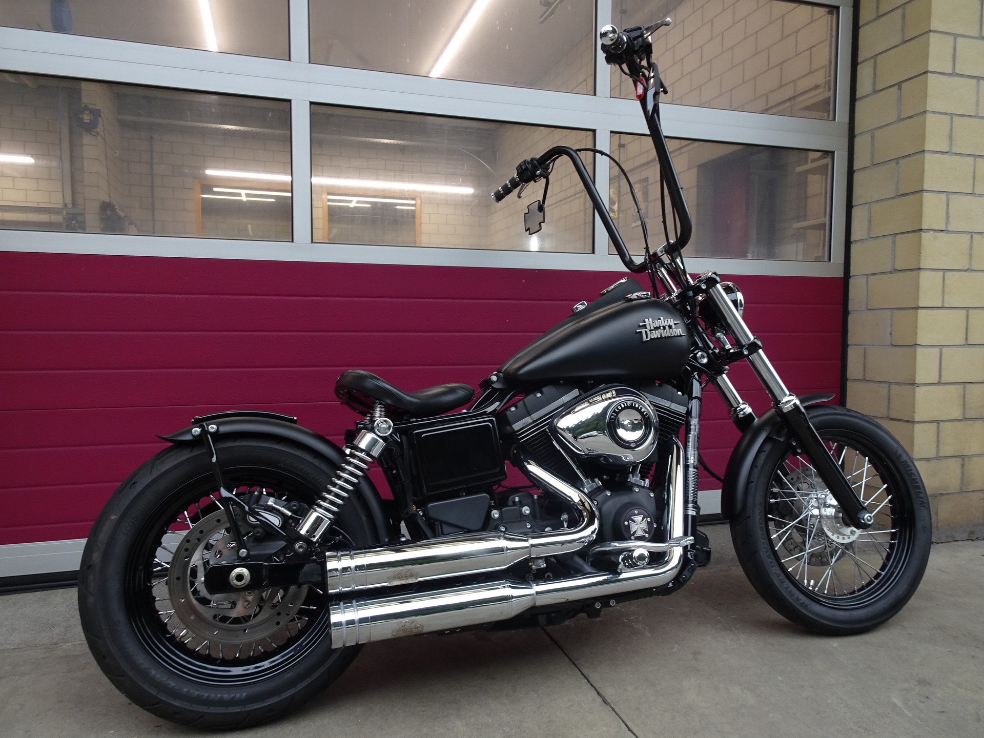 HARLEY-DAVIDSON FXDB Dyna Street Bob 103 ABS-image-7