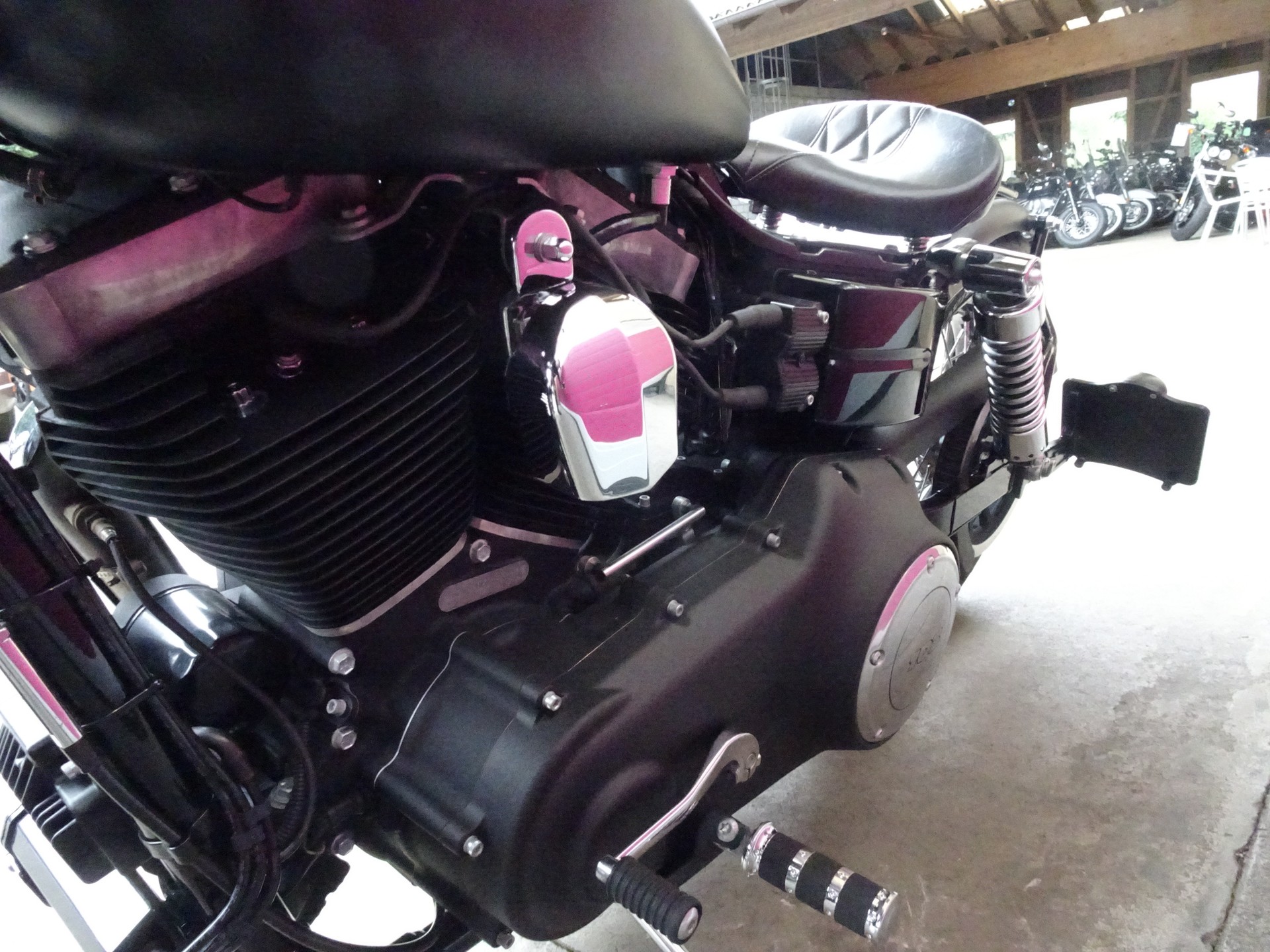 HARLEY-DAVIDSON FXDB Dyna Street Bob 103 ABS-image-11