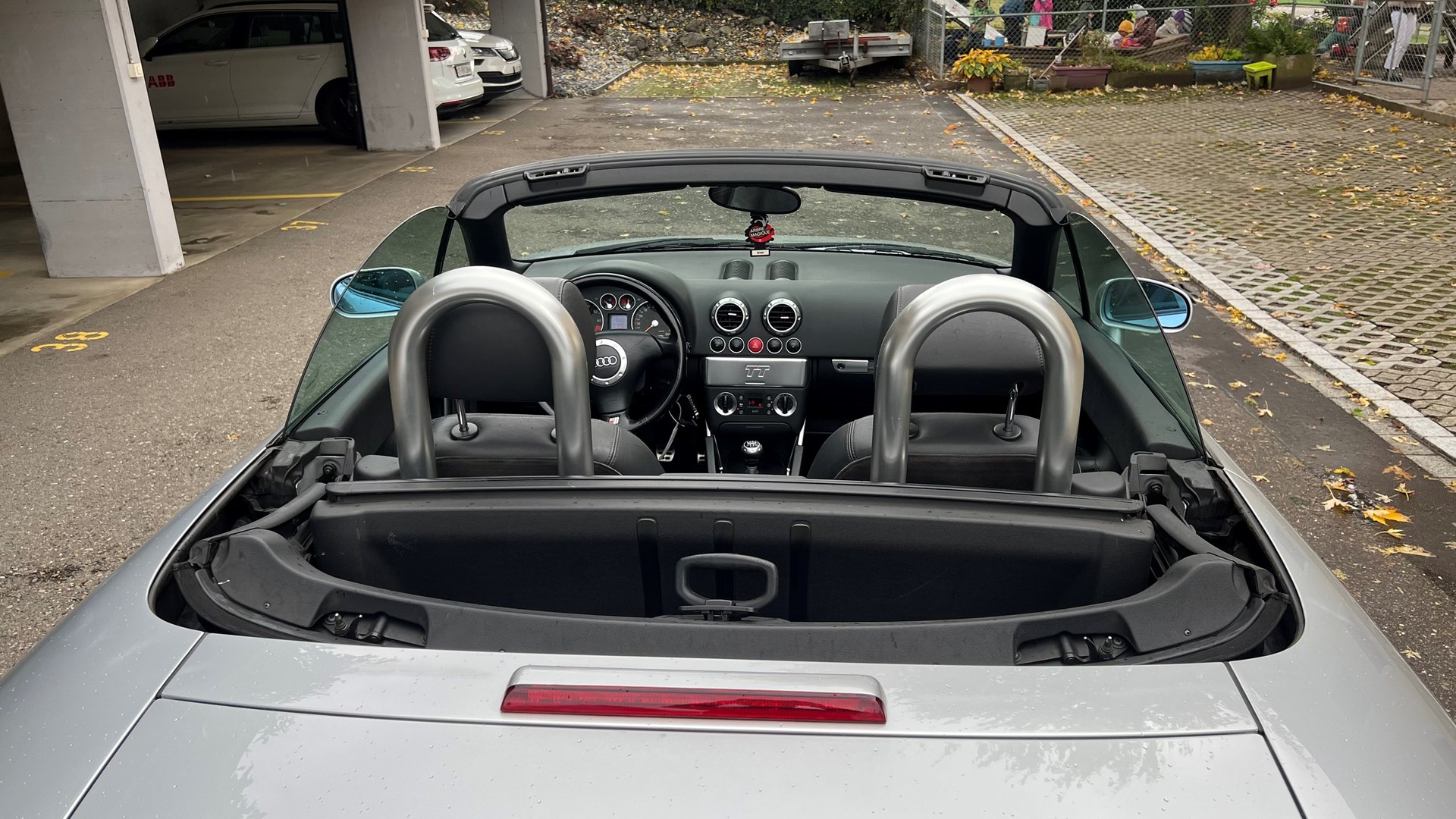 AUDI TT Roadster 1.8 T-showroom-element-2