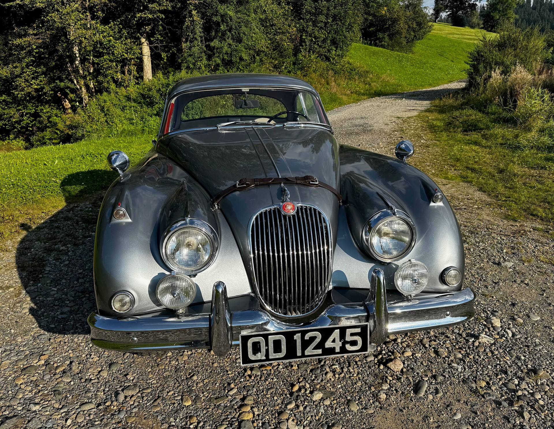 JAGUAR XK150-image-1