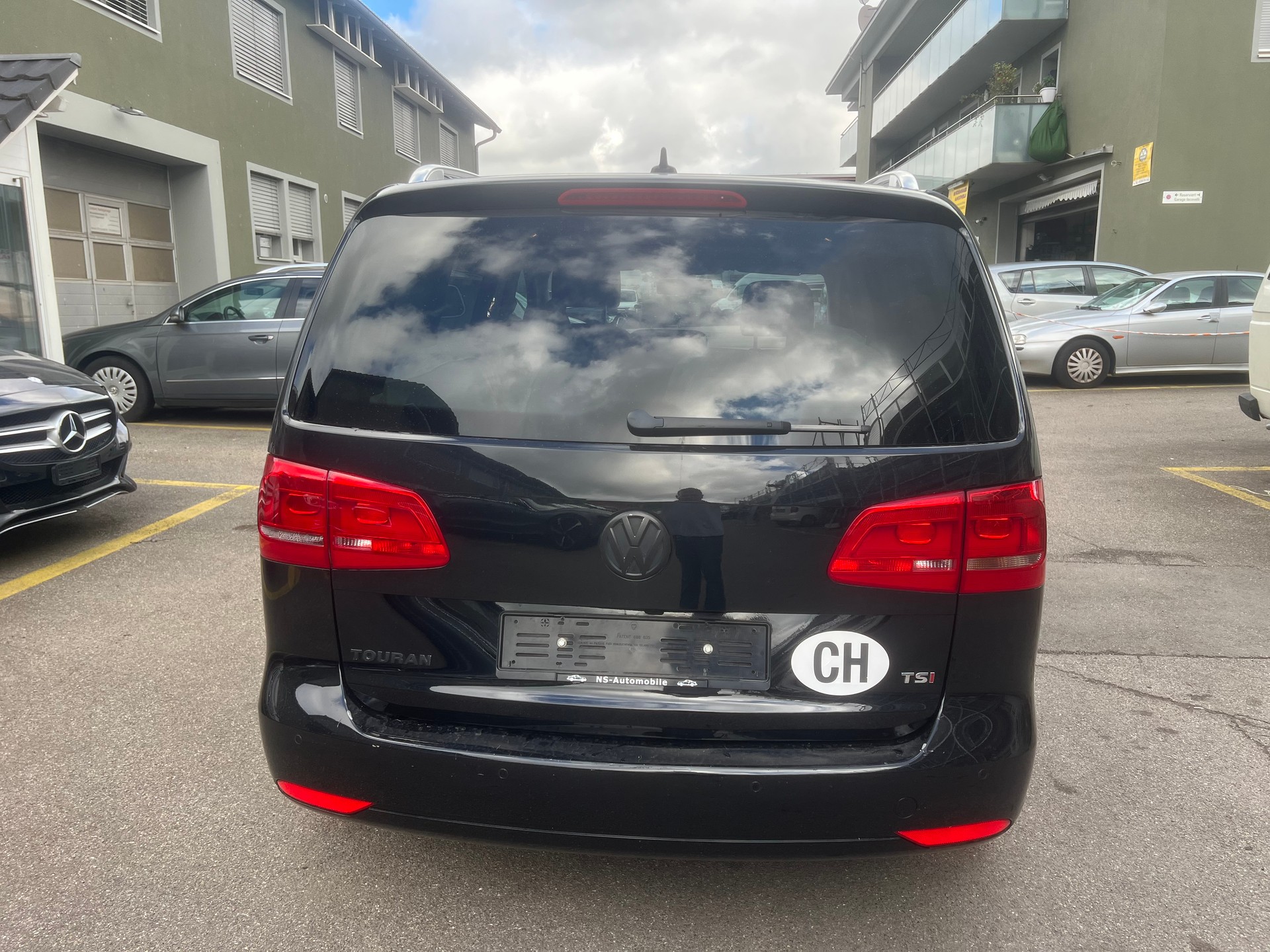 VW Touran 1.4 TSI Comfortline DSG-image-4