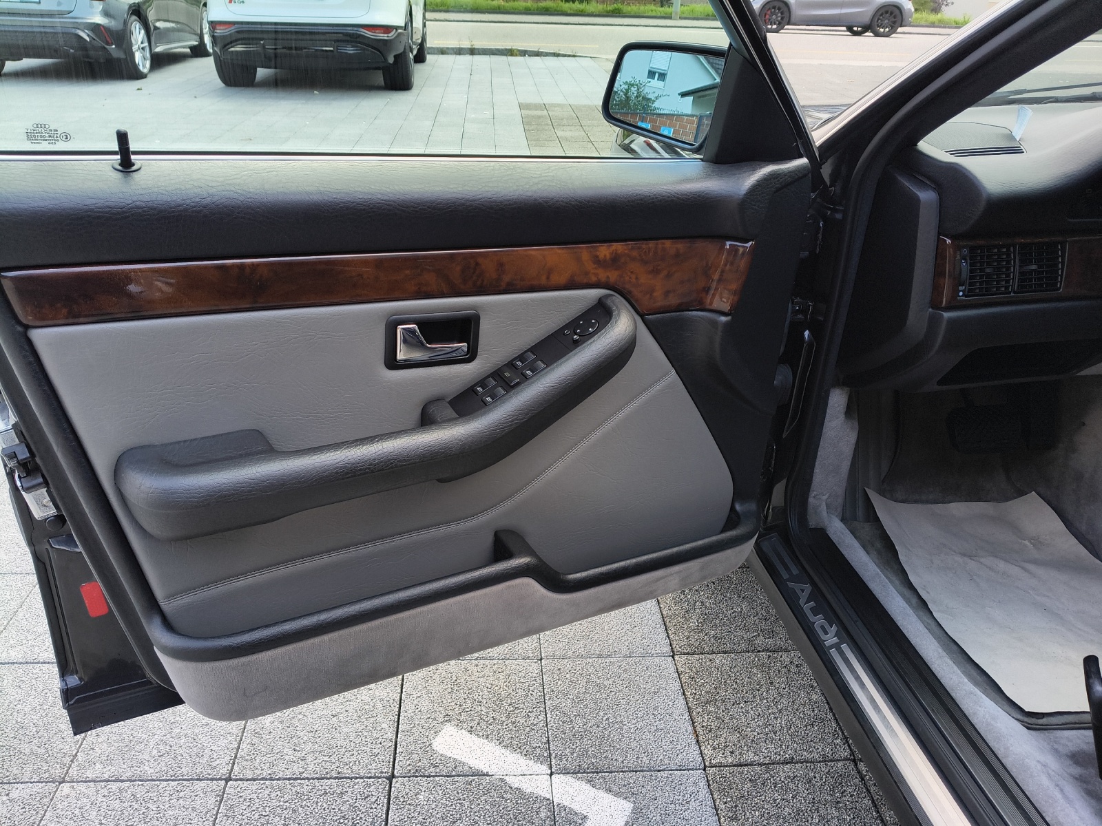 AUDI 4.2 V8 Quattro ABS-image-17