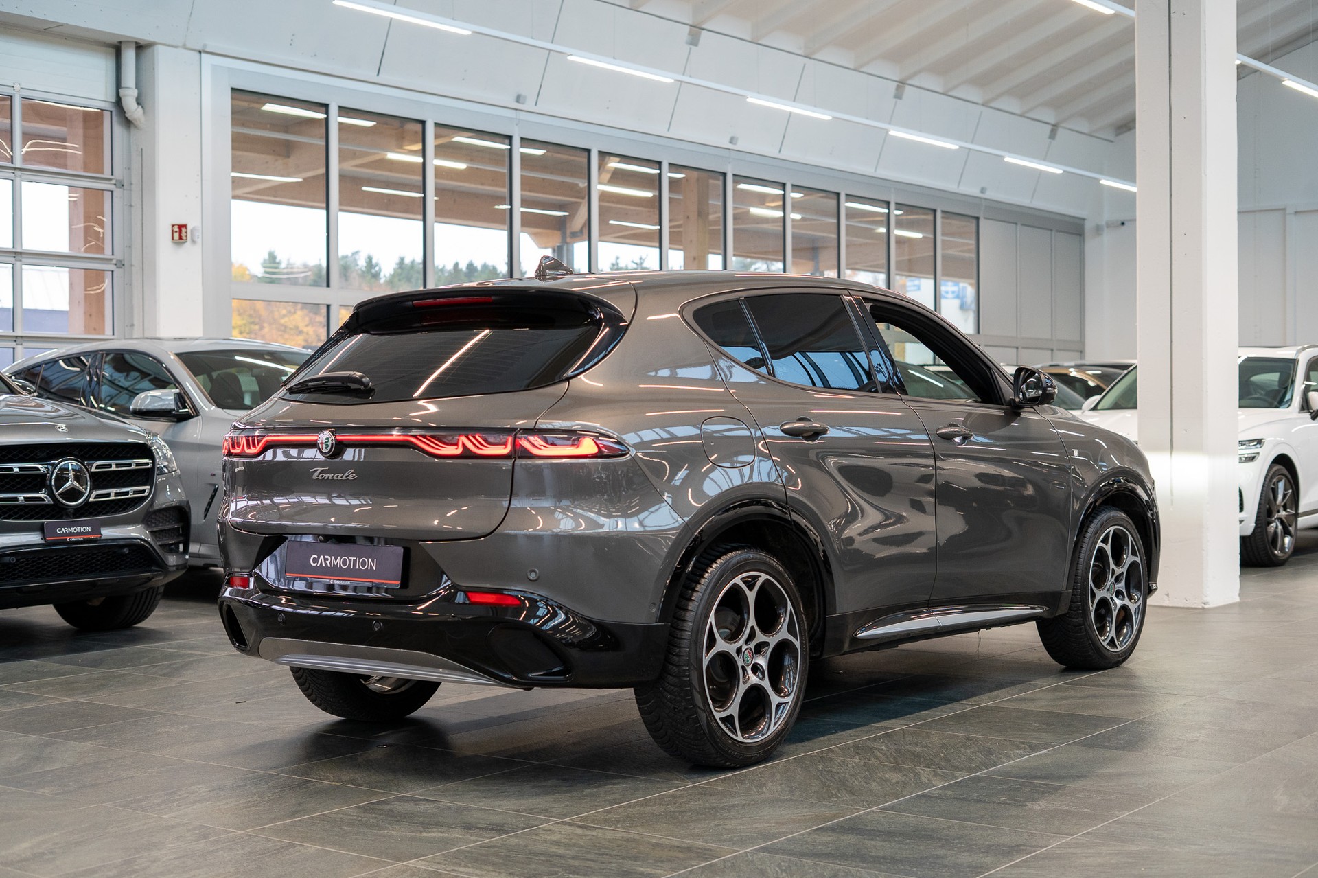 ALFA ROMEO Tonale 1.5 48V Hybrid Speciale / 360°Kamera / Aktiver Spurhalteassistent / Abstandsregler-showroom-element-3