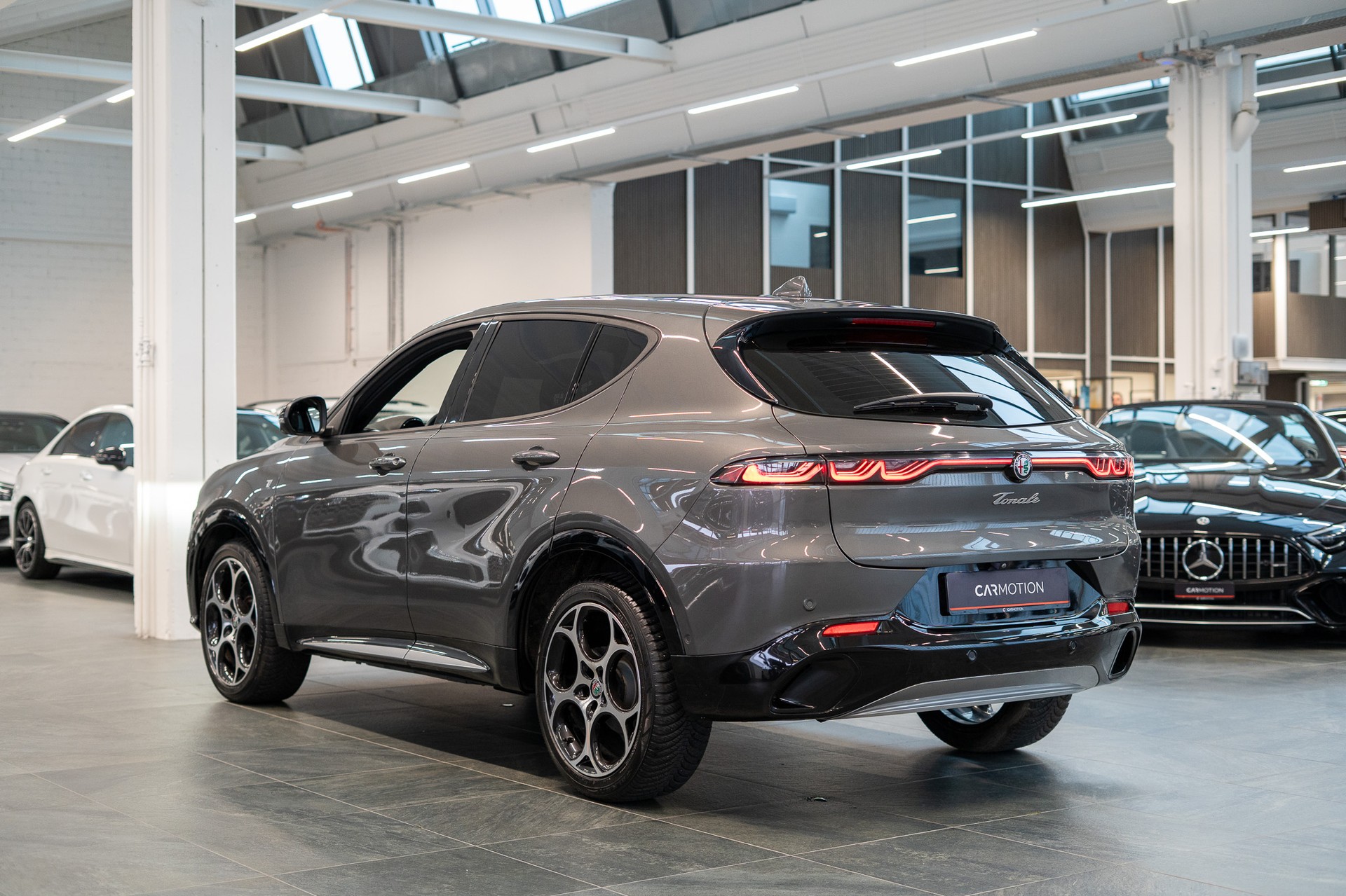 ALFA ROMEO Tonale 1.5 48V Hybrid Speciale / 360°Kamera / Aktiver Spurhalteassistent / Abstandsregler-image-6