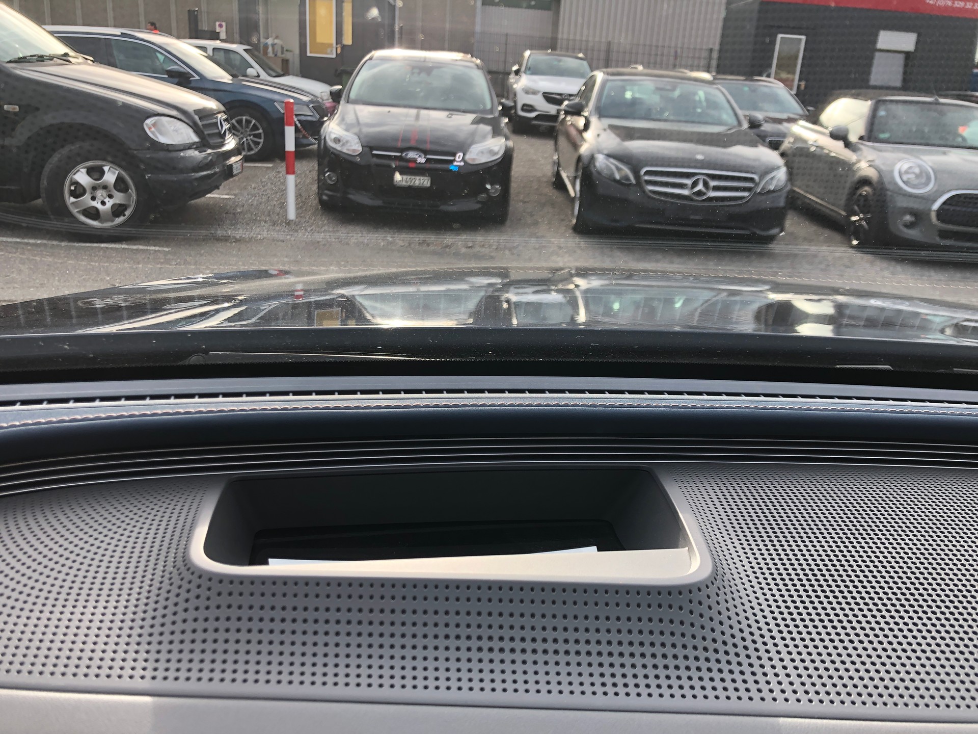 MERCEDES-BENZ EQC 400 4Matic EQ Star-image-7