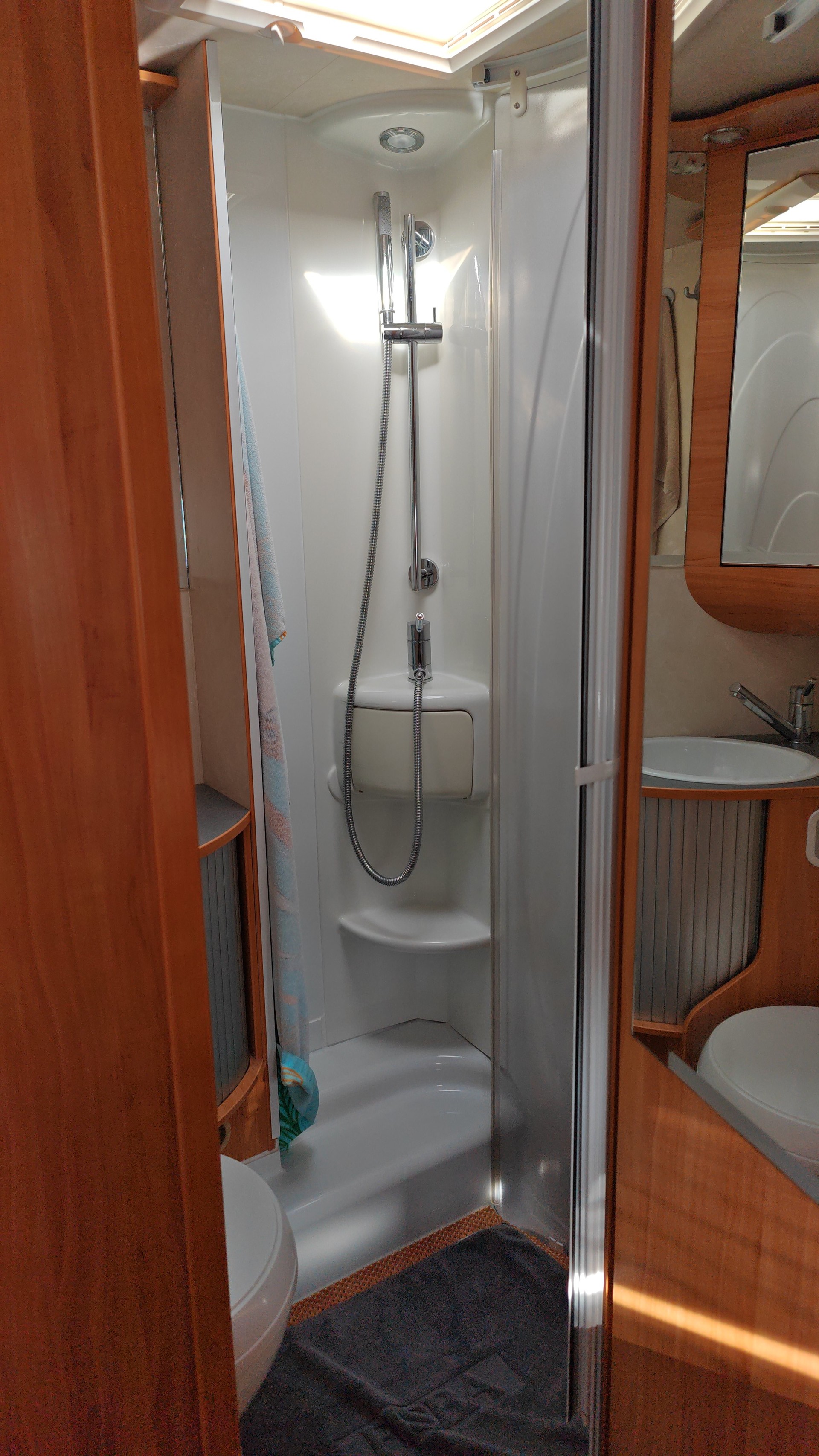 ADRIA S 670 SL-image-4